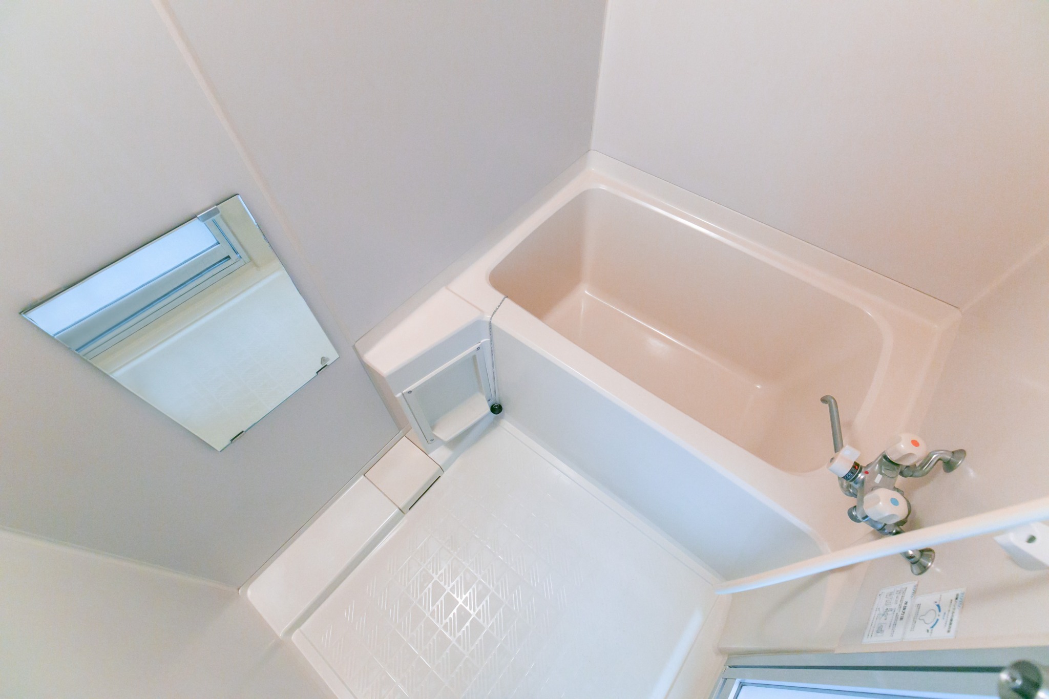 Type A 無料wifi/地下鉄で札幌駅まで7分最寄駅へ8分、空港バス停に近く高アクセス、最大5名