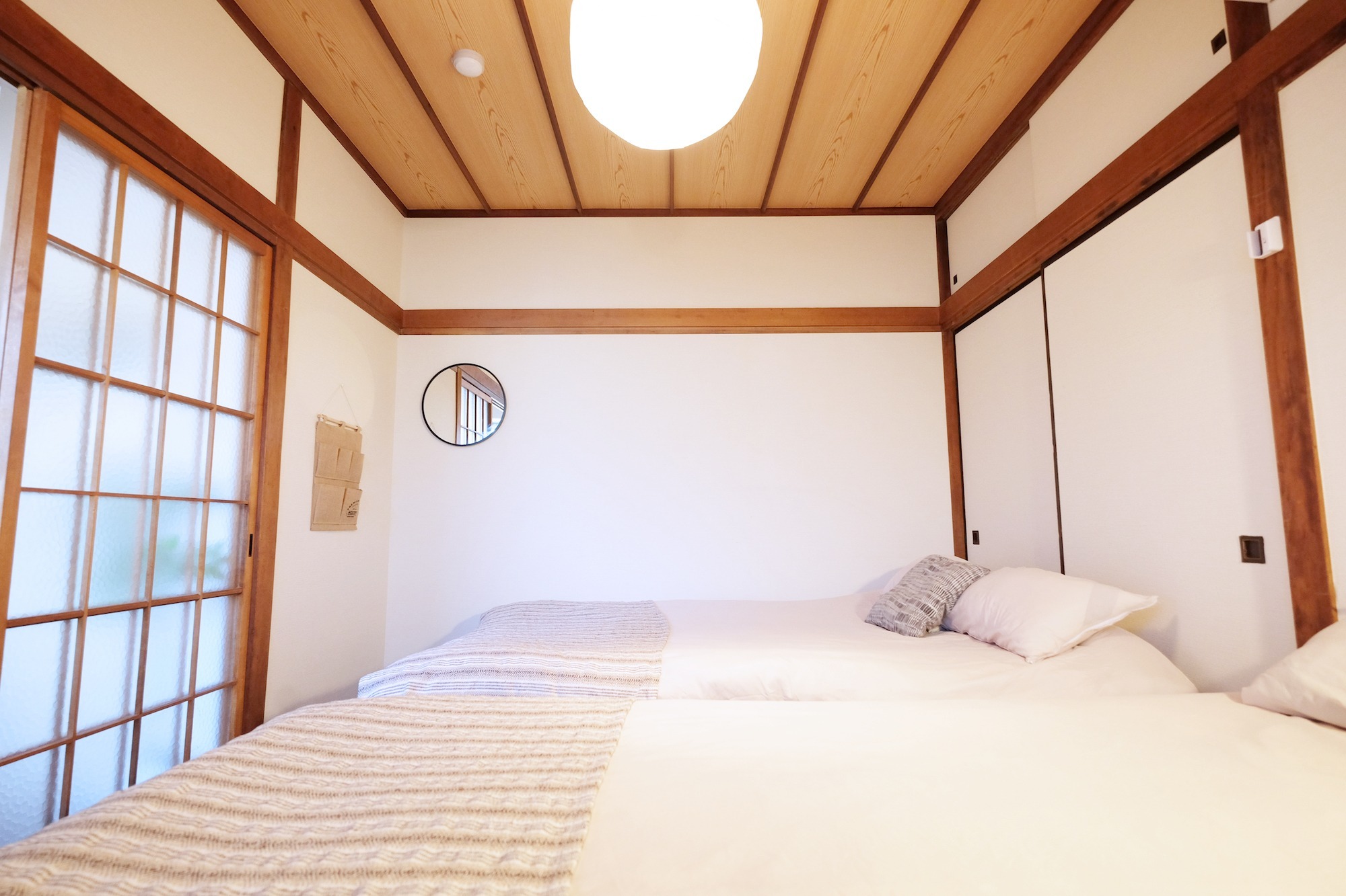 【夢の舎#208】ダブルベッド2台|吉祥寺駅、井の頭公園徒歩4分|ジブリ美術館、新宿渋谷直通