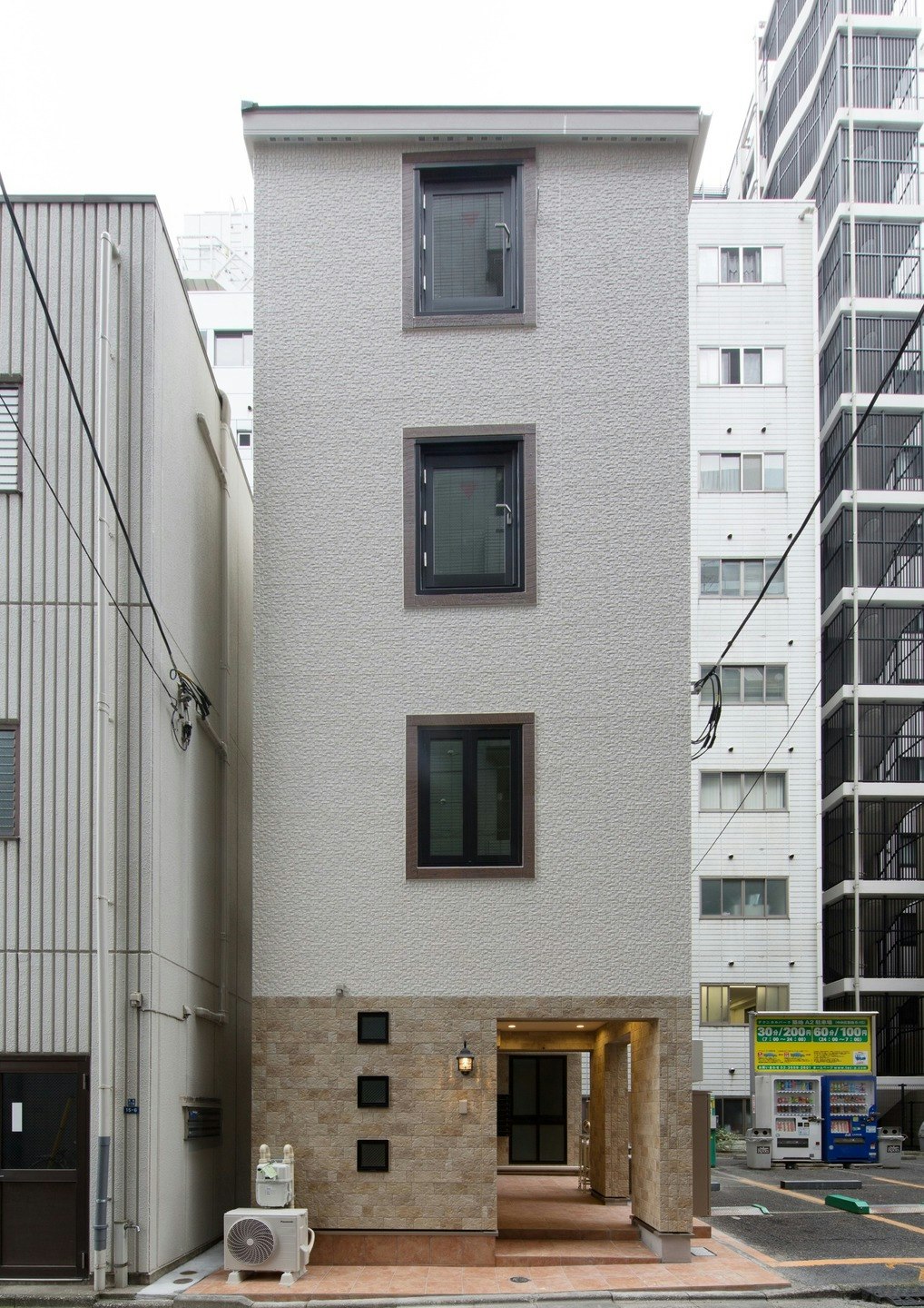 302号室