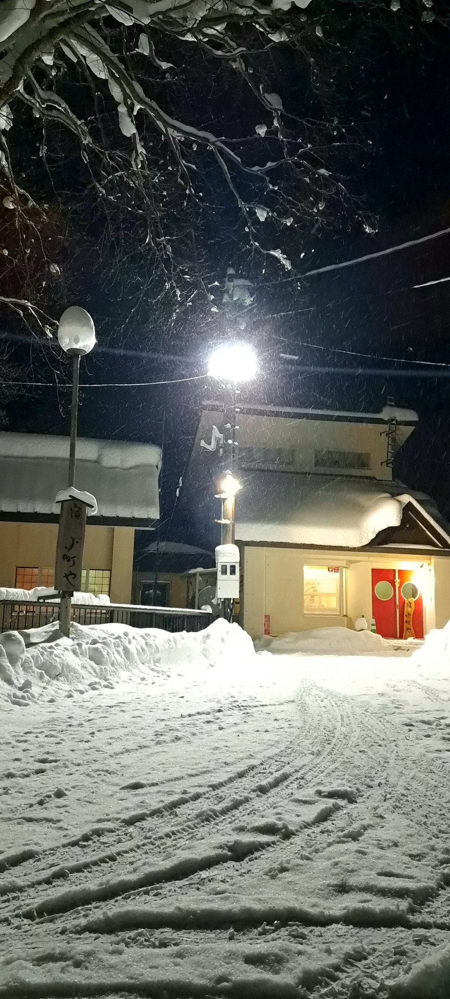 2 素泊まり限定宿[全館全室禁煙] 温泉源泉掛け流し 御1人様OK 洋室2ベッド
