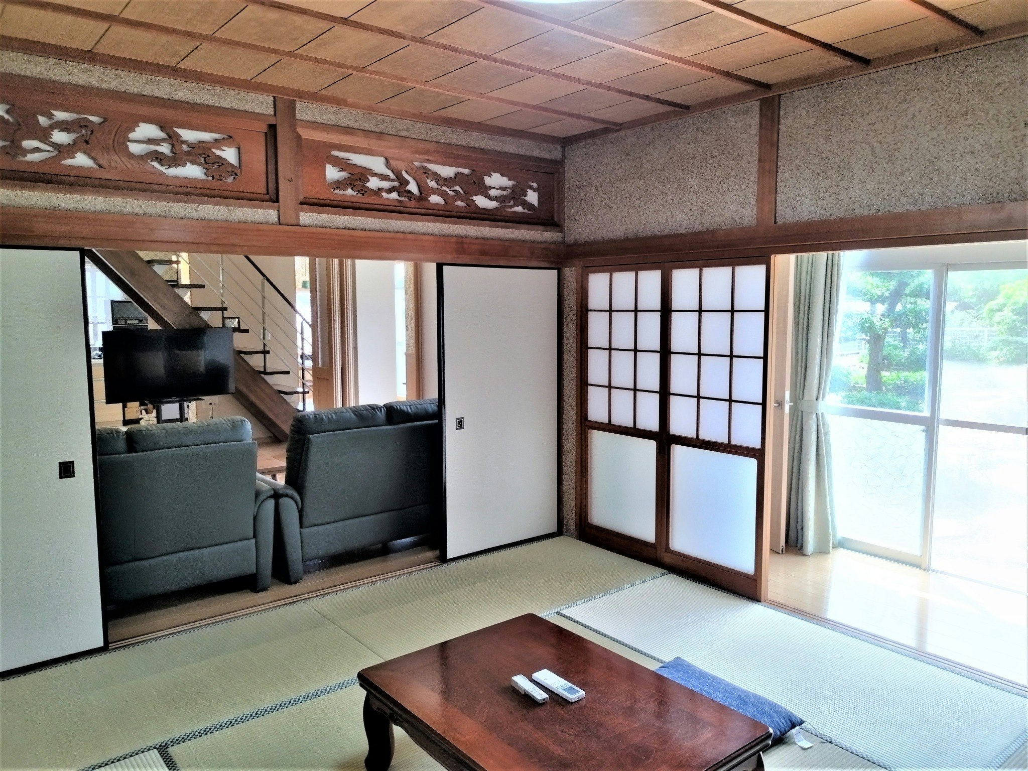 父母ヶ浜まで車18分、荘内半島海近く、敷地250坪の広い庭でBBQ&焚き火OK