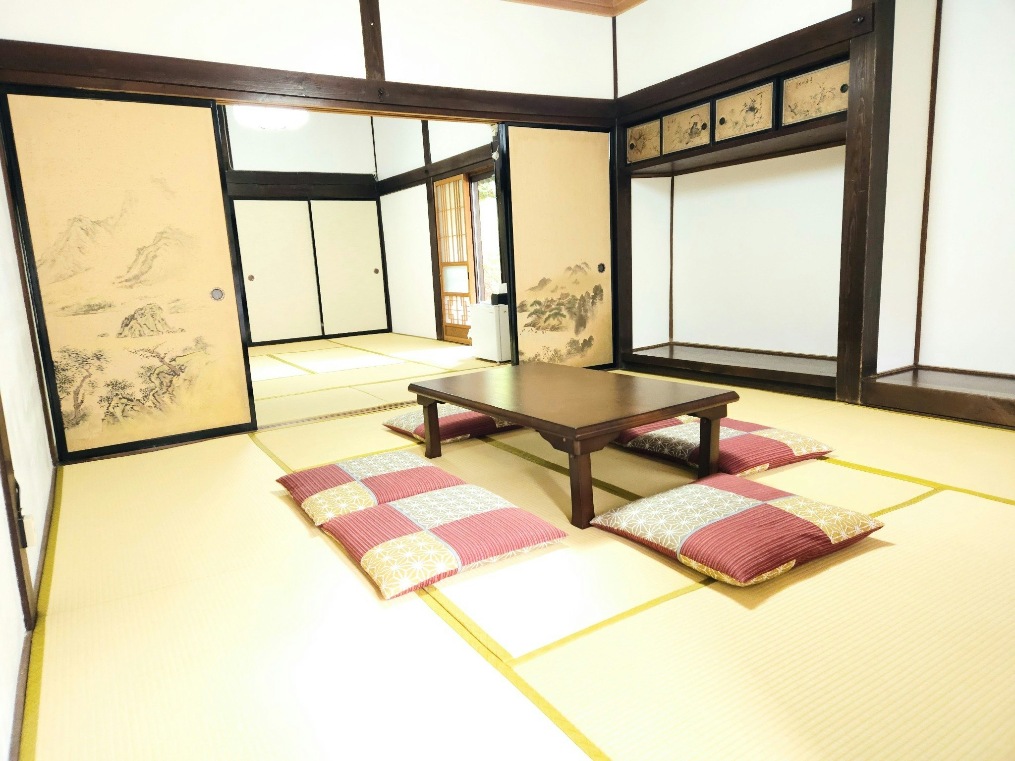 おやど和田宿】エアコン・暖房完備一階のみを全部貸:9名宿泊でキッチン・中庭で花火もBBQも可   