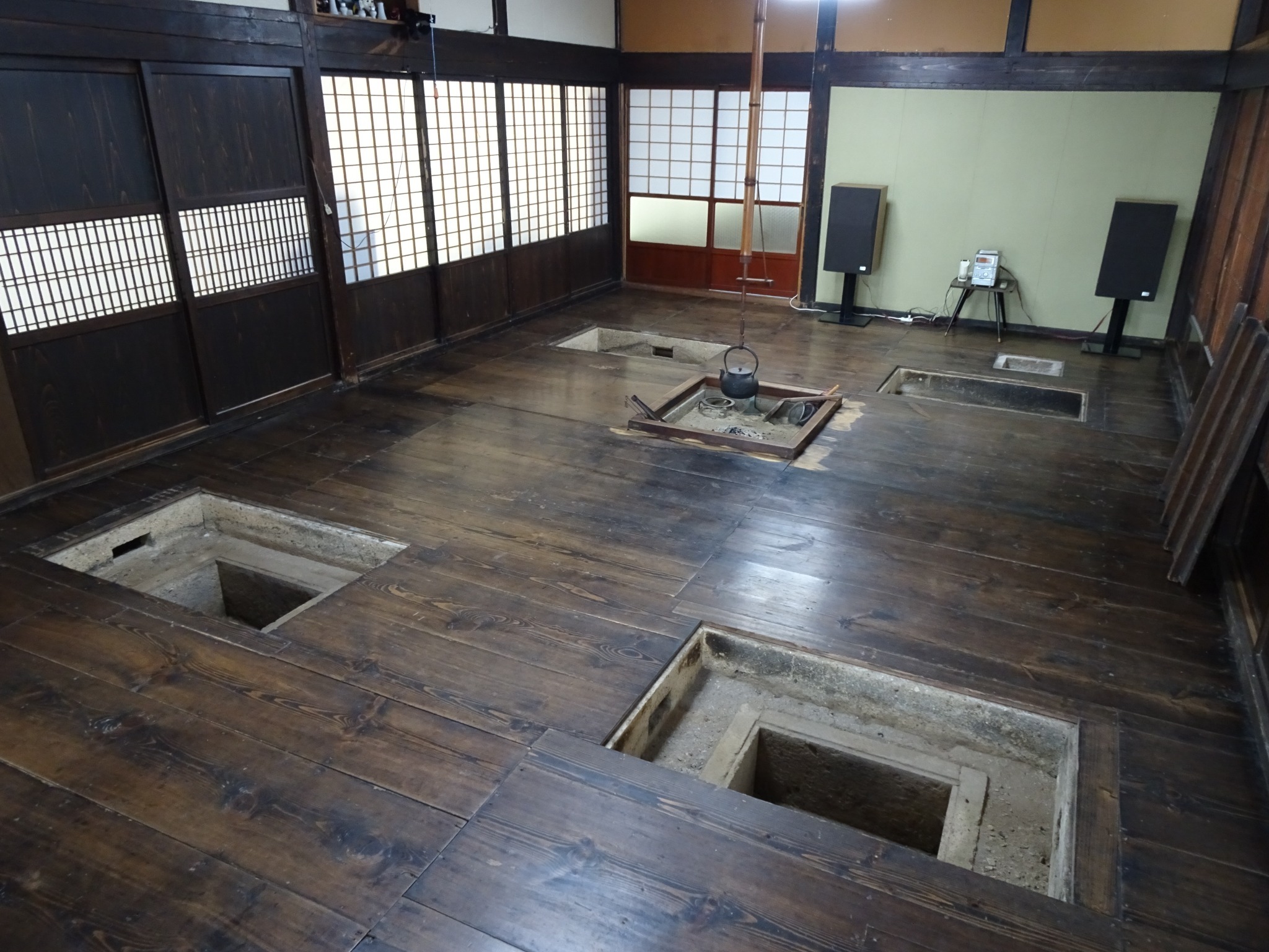 古民家リゾート廿四代 のnull