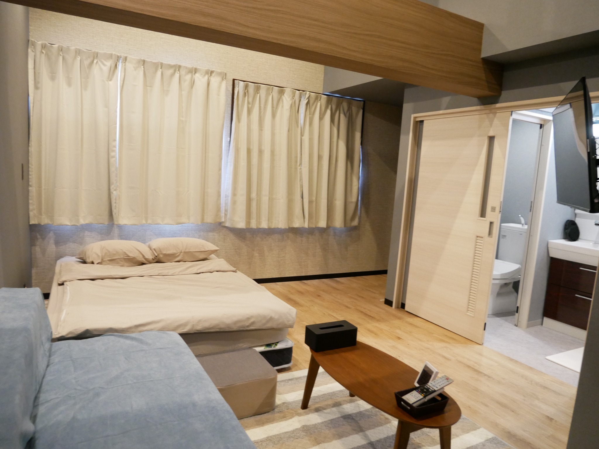 《 HOOD 宿+個室サウナ 》奄美市中心地にあり北へも南へも繁華街へもアクセスしやすい(201)