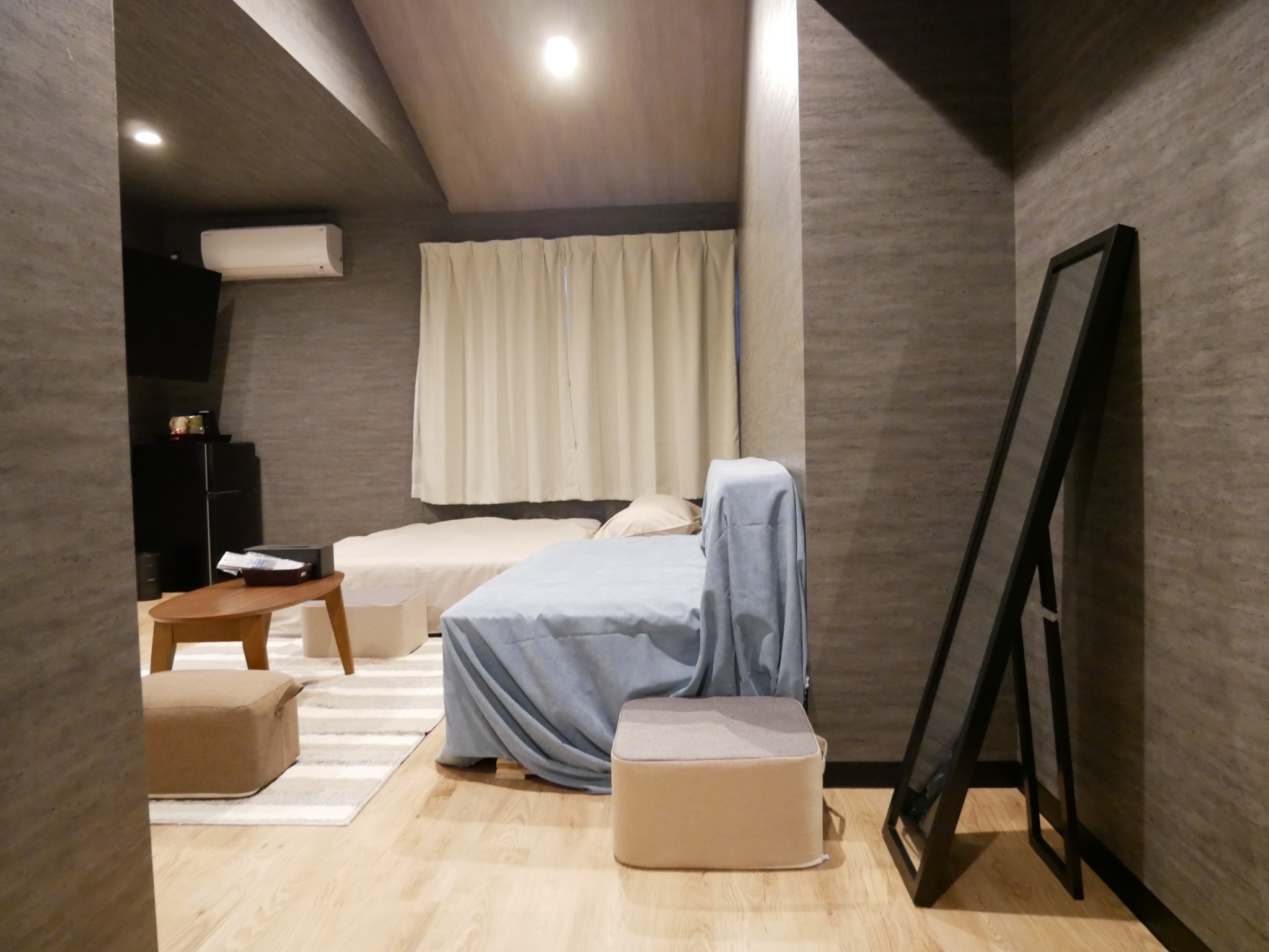 203室《 HOOD 宿+個室サウナ併設※別途料金 》奄美市中心地にあり繁華街へもアクセスしやすい