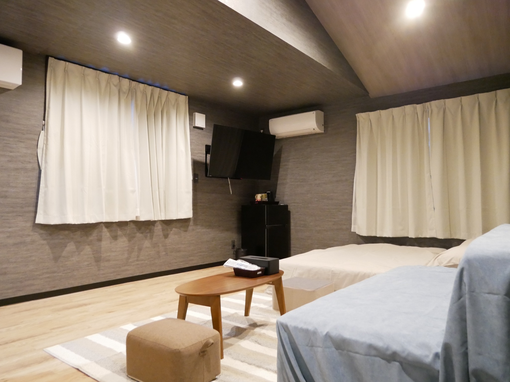 203室《 HOOD 宿+個室サウナ併設※別途料金 》奄美市中心地にあり繁華街へもアクセスしやすい