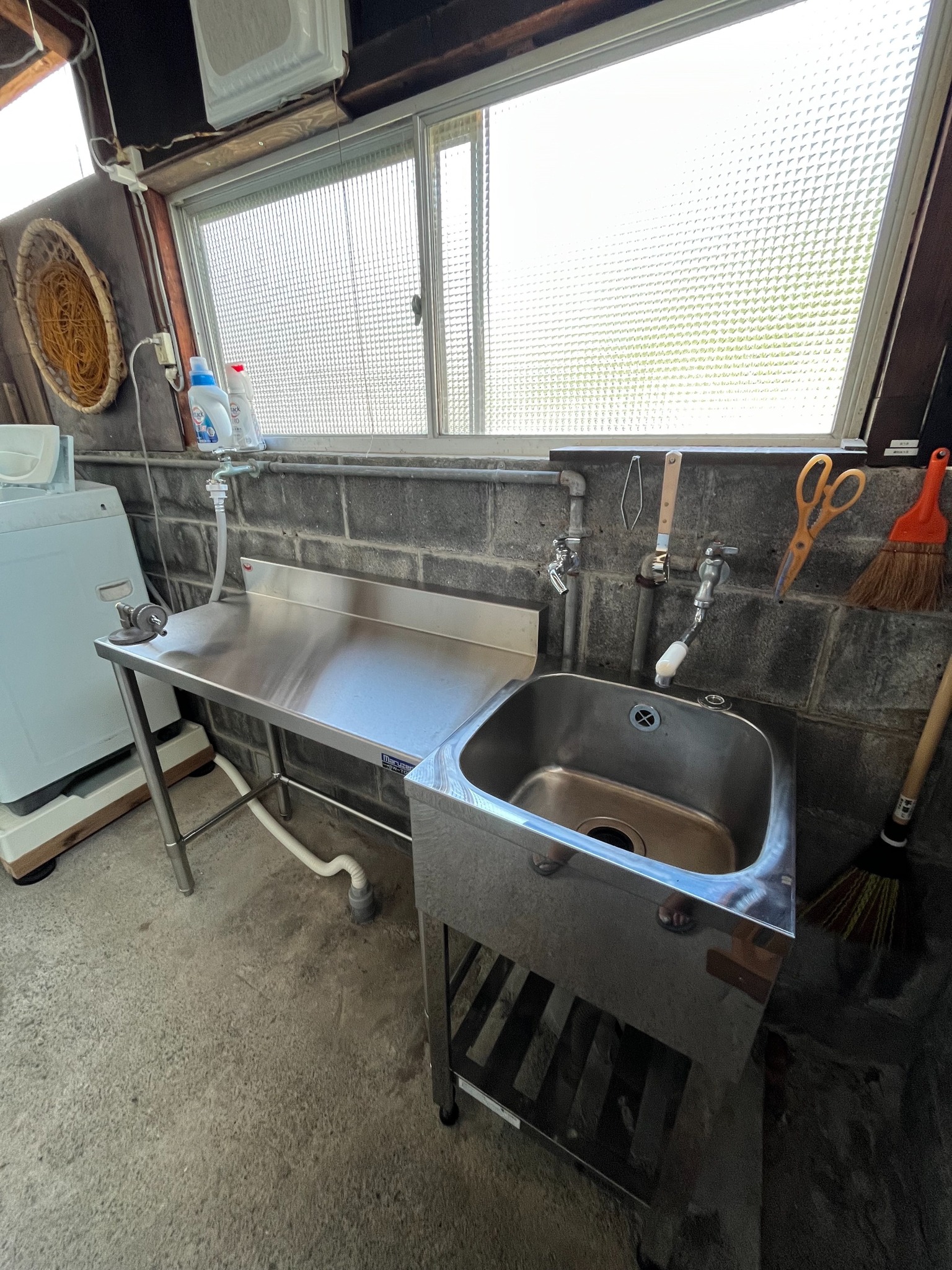 釣り&家族旅行に!玄関前ポイントで魚釣り。ガス乾燥機・捌き場完備で洗濯も料理も快適