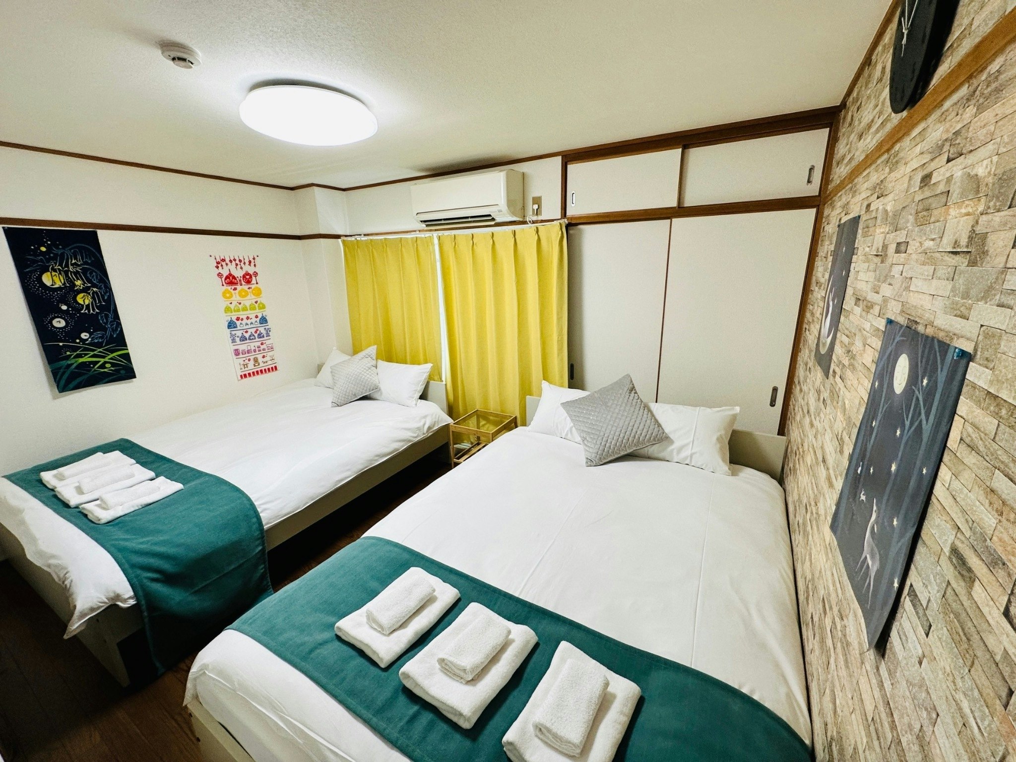 505GBLHOUSE!黒門市場が徒歩30秒!道頓堀心斎橋が7分!南海難波駅6分!通天閣もすぐ