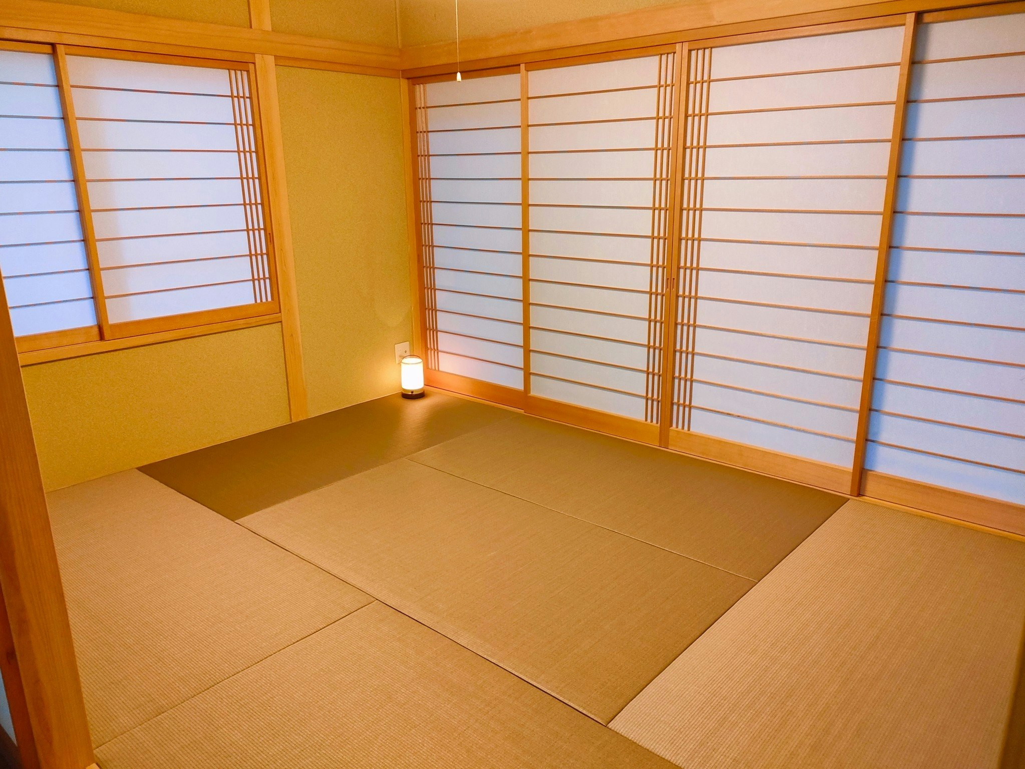 湖が一望できる贅沢なロケーション!貸別荘【時々チョコレート】2024年オープン♪