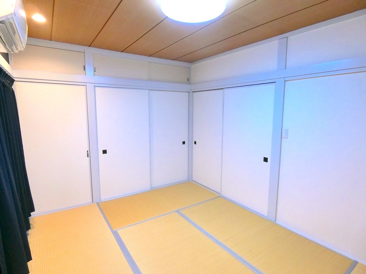 【フタバハイツ201】梅屋敷徒歩5分!リノベーションオープンの5人部屋!