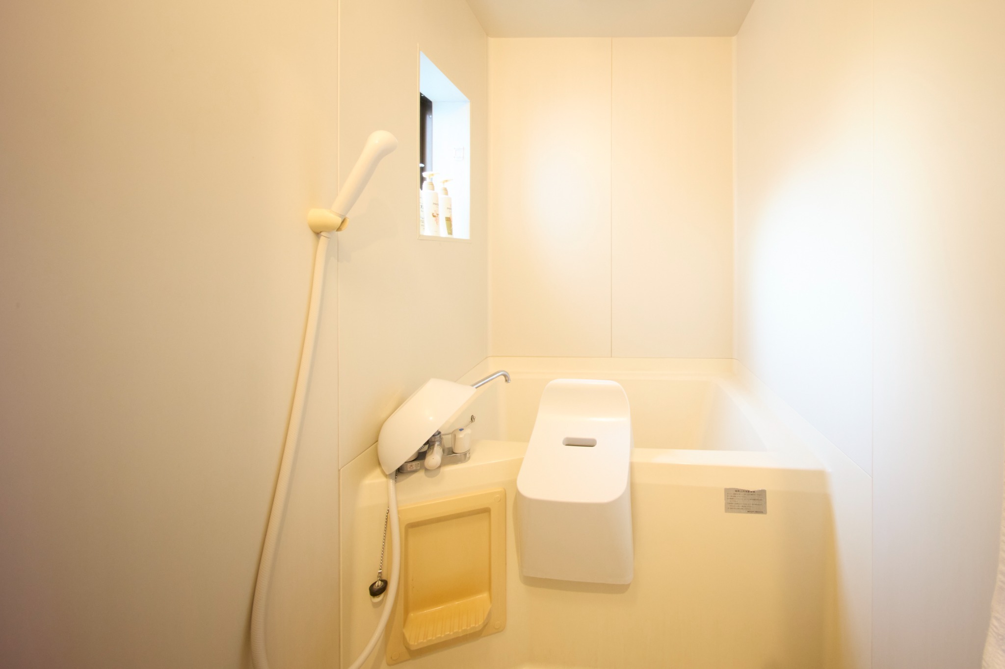 【フタバハイツ201】梅屋敷徒歩5分!リノベーションオープンの5人部屋!
