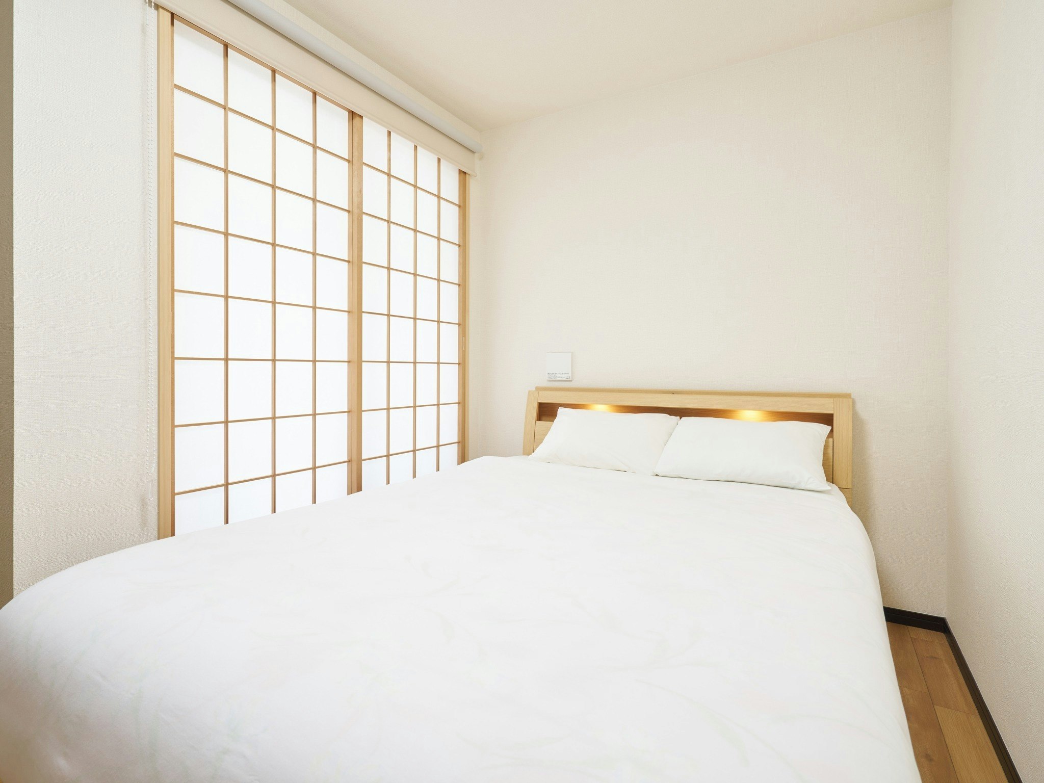 【101号室】通天閣・道頓堀・大阪城・USJ・海遊館など大阪観光の拠点に!(4名様まで)