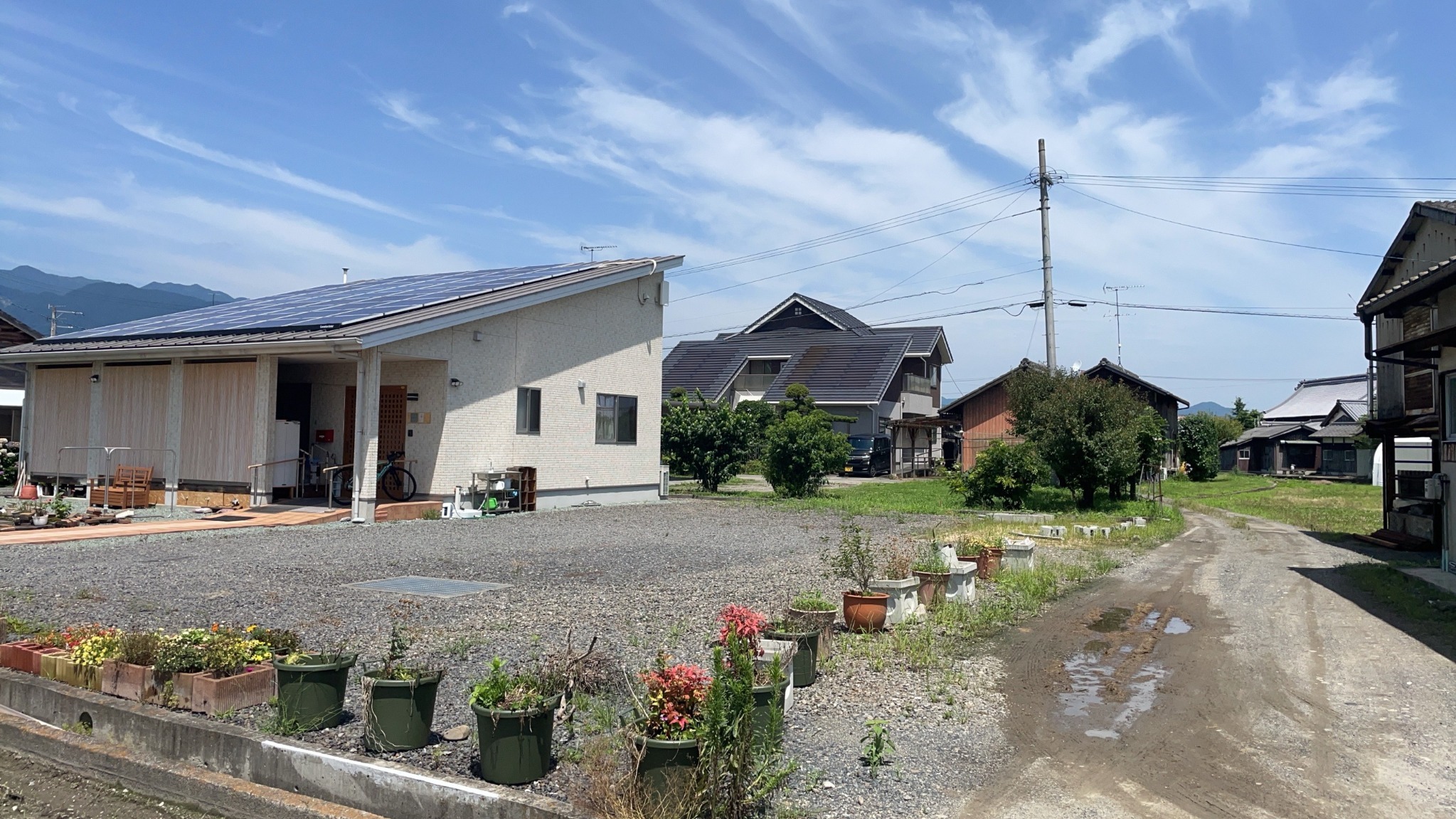 清潔感があり、実家のようにくつろげる和洋室