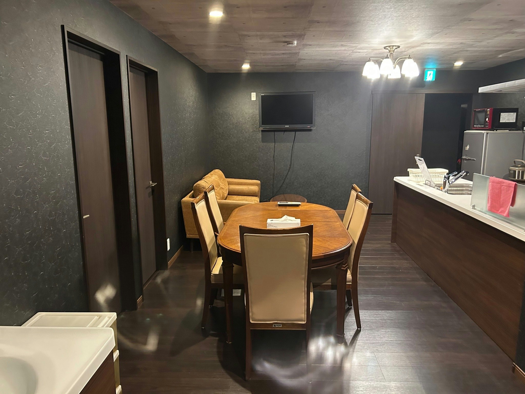 戸倉城壱番館 6名駐車2台 チェックアウト12時