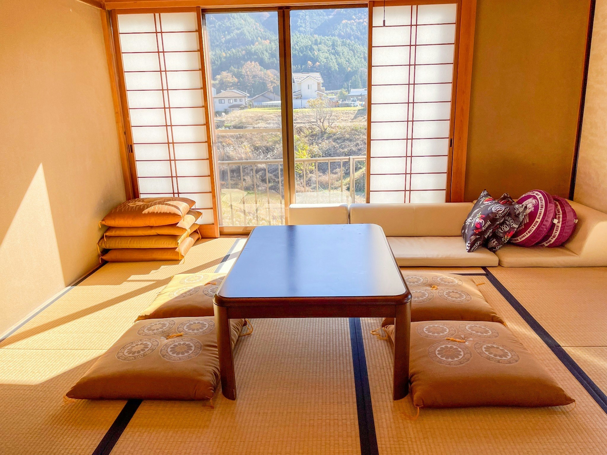 リノベーション済み一等貸し宿泊施設!【MeTeL】窓辺から壮大な富士が拝める。