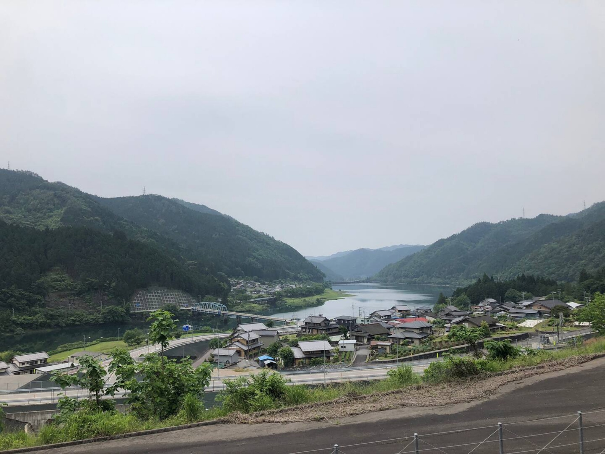 【禁煙】花緑里-HANAMIDORI-乙原のやど岐阜郡上下呂温泉飛騨金山貸切民宿花緑水星湖畔リゾート