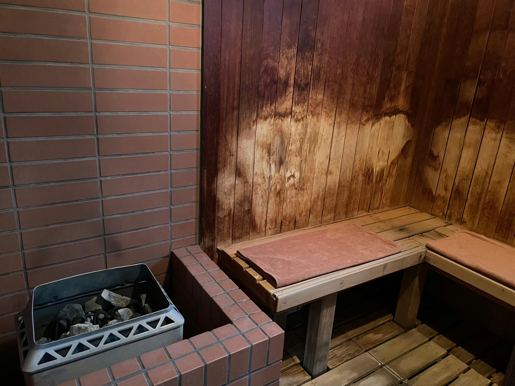 最大3名様 露天風呂・サウナ有(共用) 駐車有有 札幌市内にありながら四季折々を感じられる温泉郷