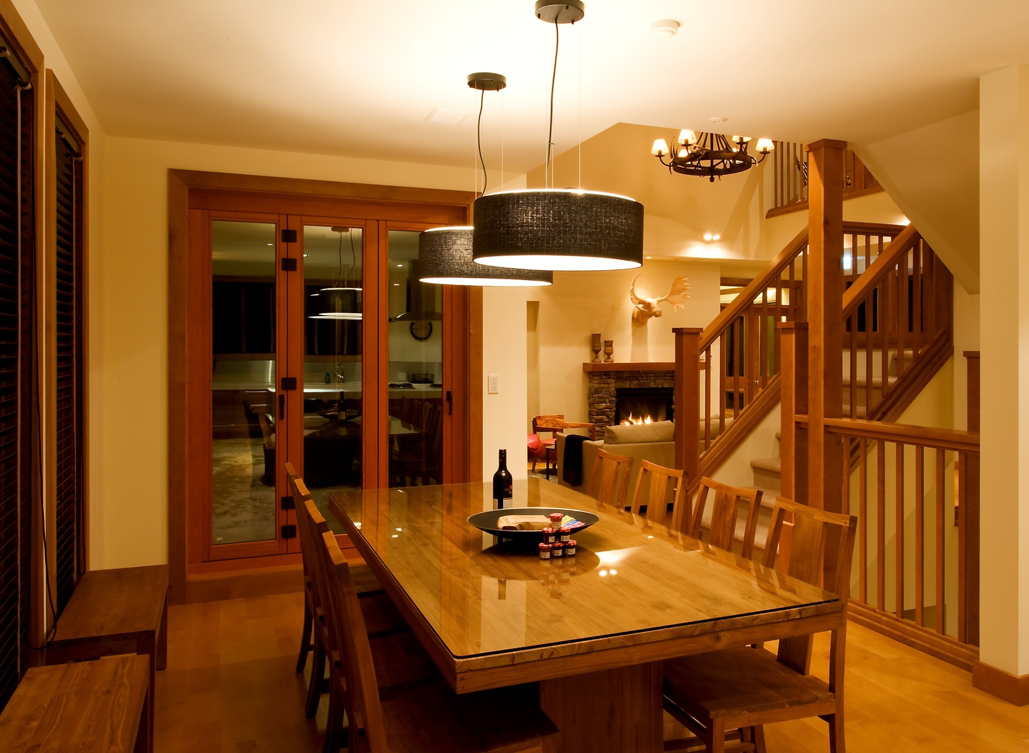 【6ベッドルーム】落ち着いた雰囲気の閑静なエリアに建つラグジュアリー別荘