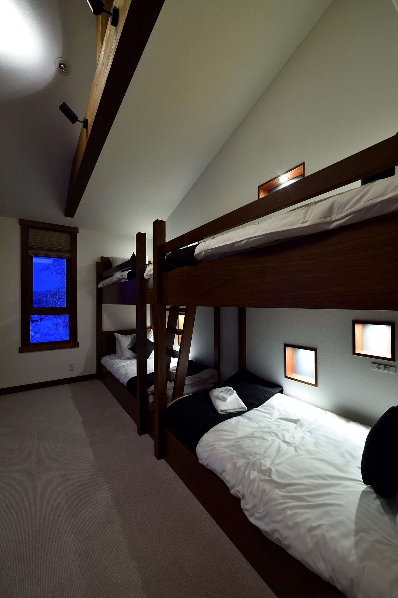 【5ベッドルーム】閑静な場所に立地している高級感あふれるプライベート別荘