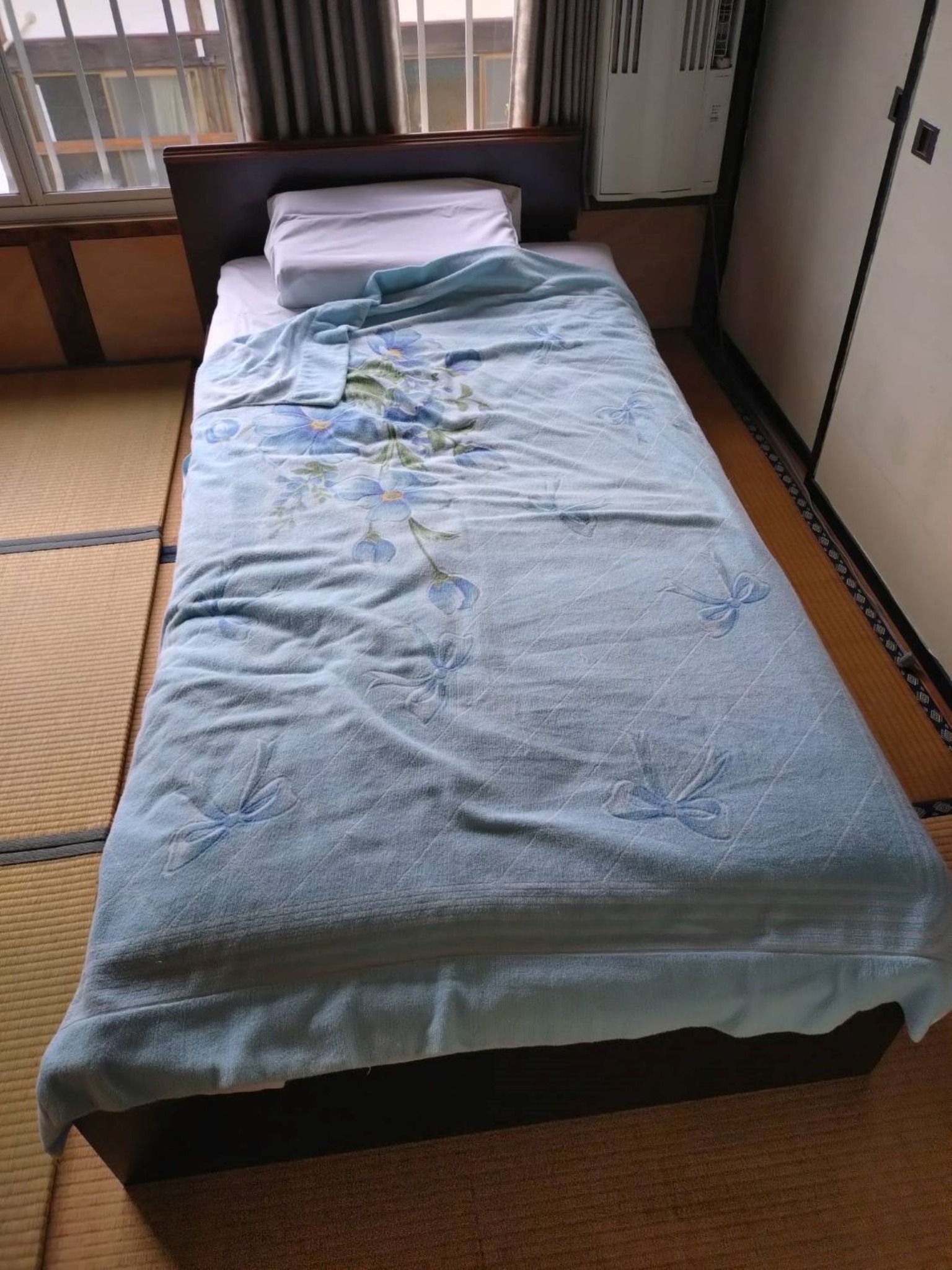 名高儀の宿 ヒヨドリの間