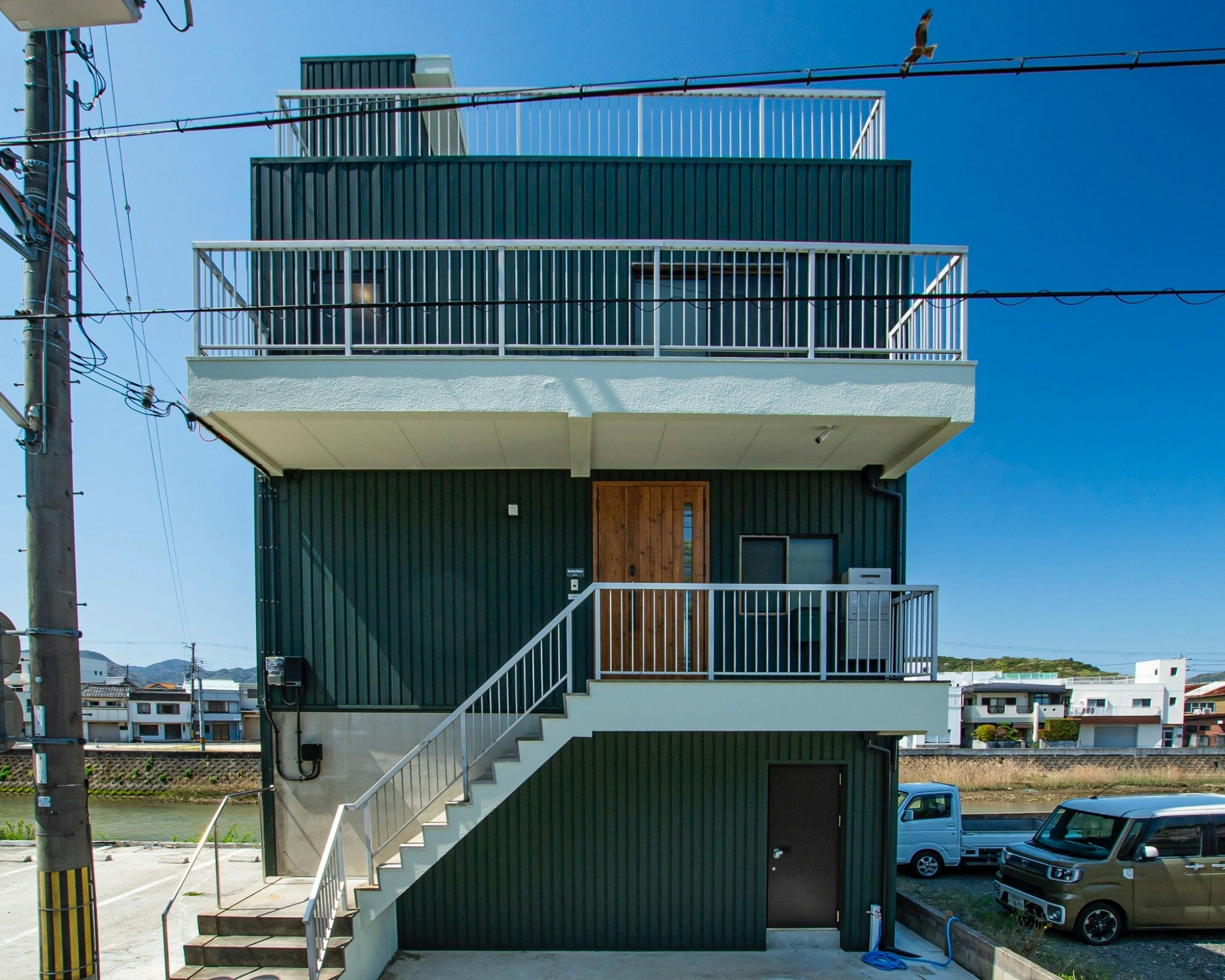 【リニューアルオープン】市街まで徒歩5分と好アクセス!カップルにおすすめ!クイーンベッドで快適!