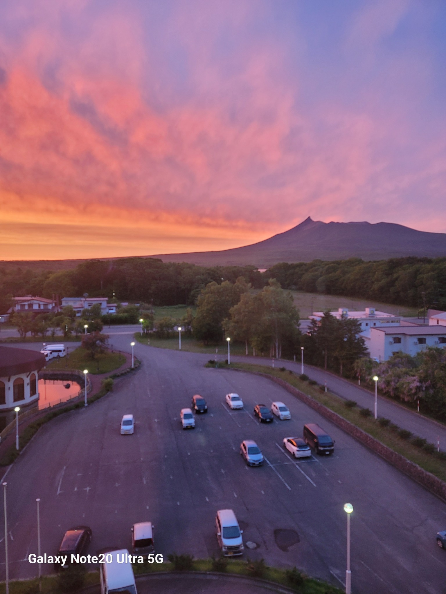 大沼公園kenzoの四季屋 のnull