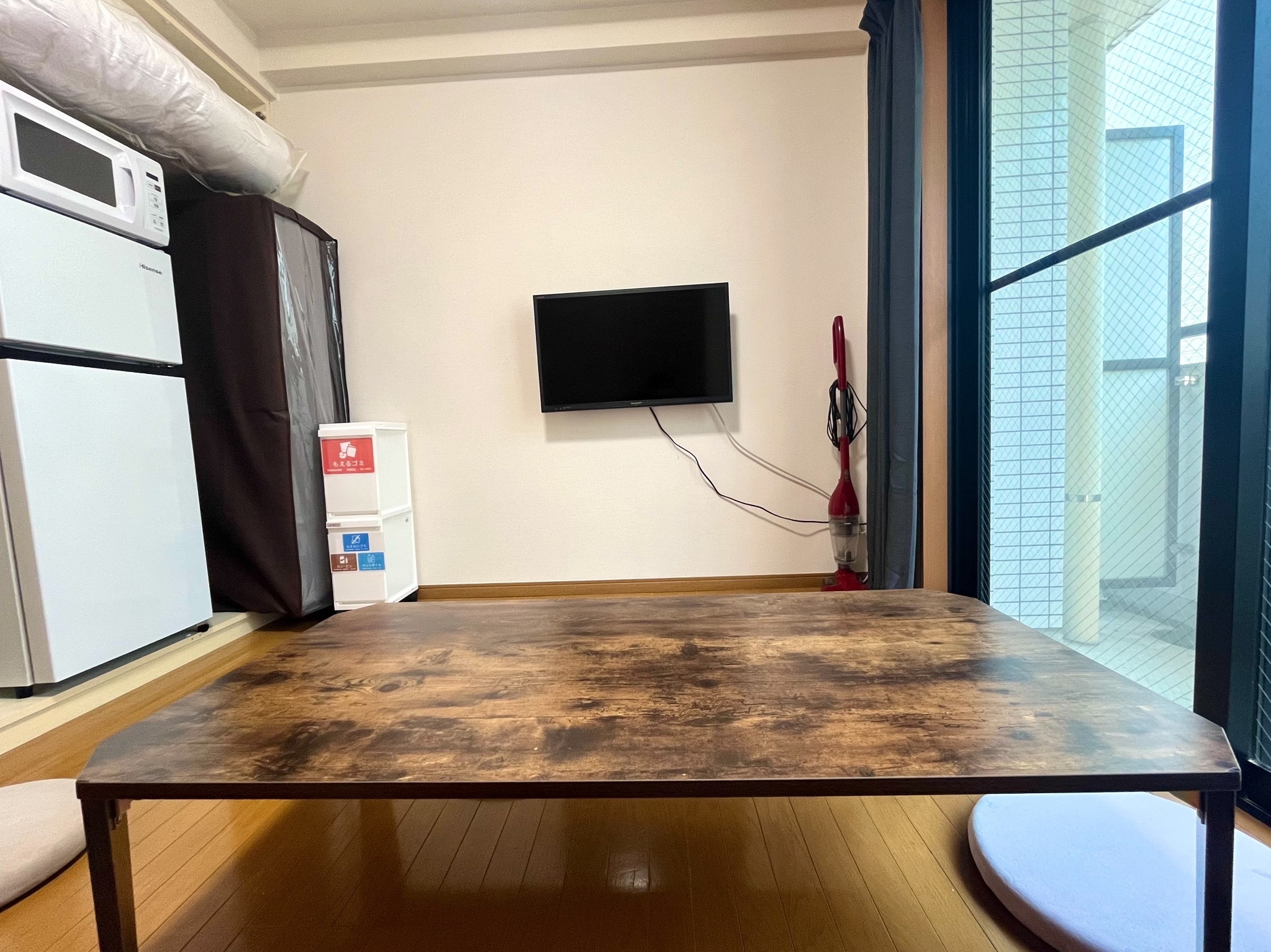 S・Fハイツ 6名ソファ部屋 