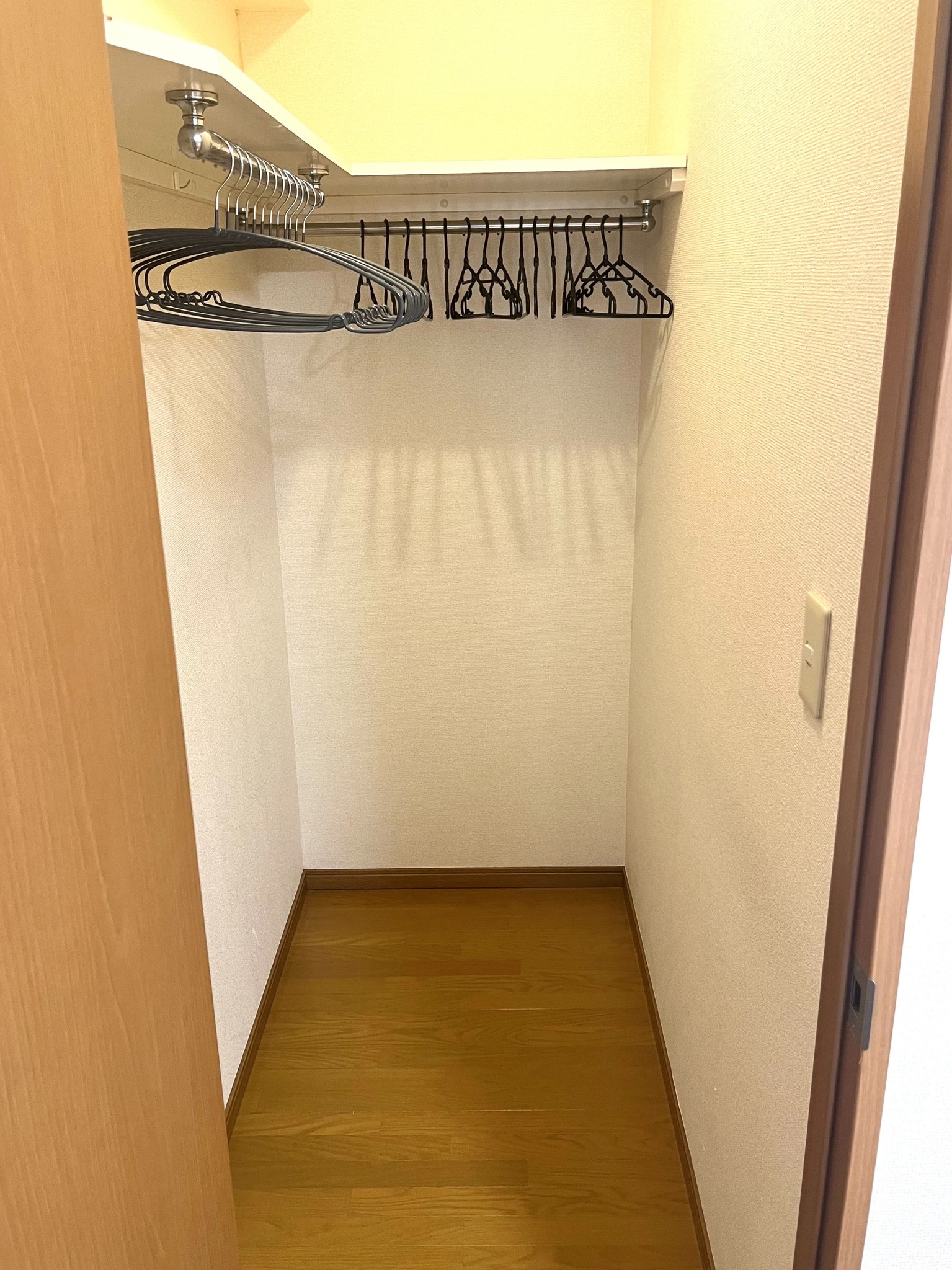 S・Fハイツ 6名ソファ部屋 