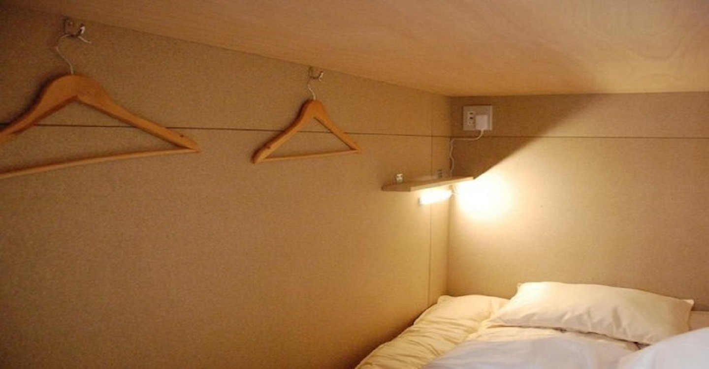 斉藤　民泊セット１２室分　京都2 IMAYA Hostel Kyoto - ドミトリールーム 男女共用 二段ベッド1名分