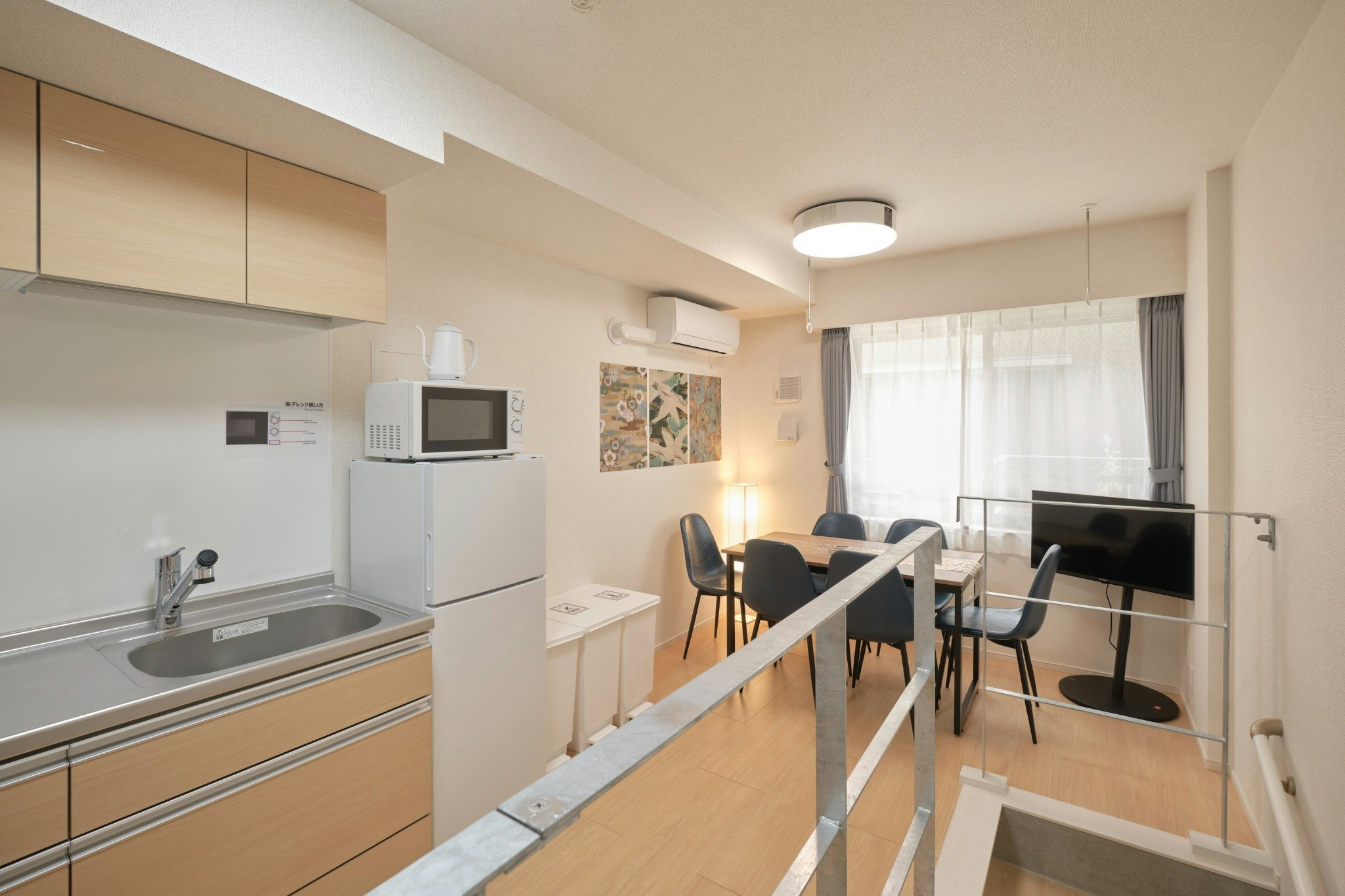 A101*曙橋駅徒歩3分/メゾネットタイプ/新宿エリアへのアクセス抜群/最大6名/Wi-Fi