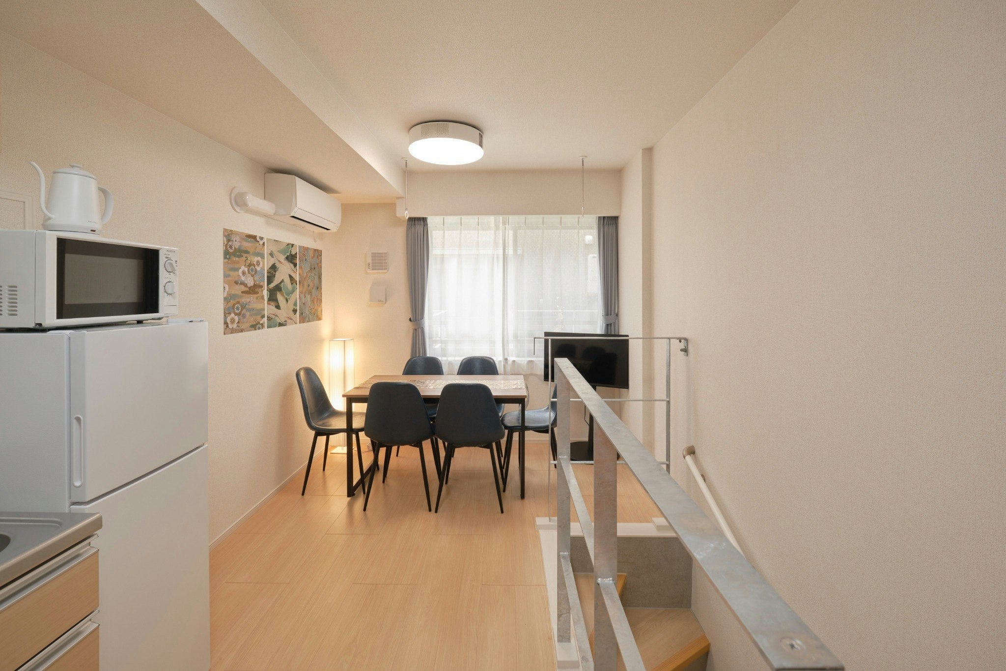 A101*曙橋駅徒歩3分/メゾネットタイプ/新宿エリアへのアクセス抜群/最大6名/Wi-Fi