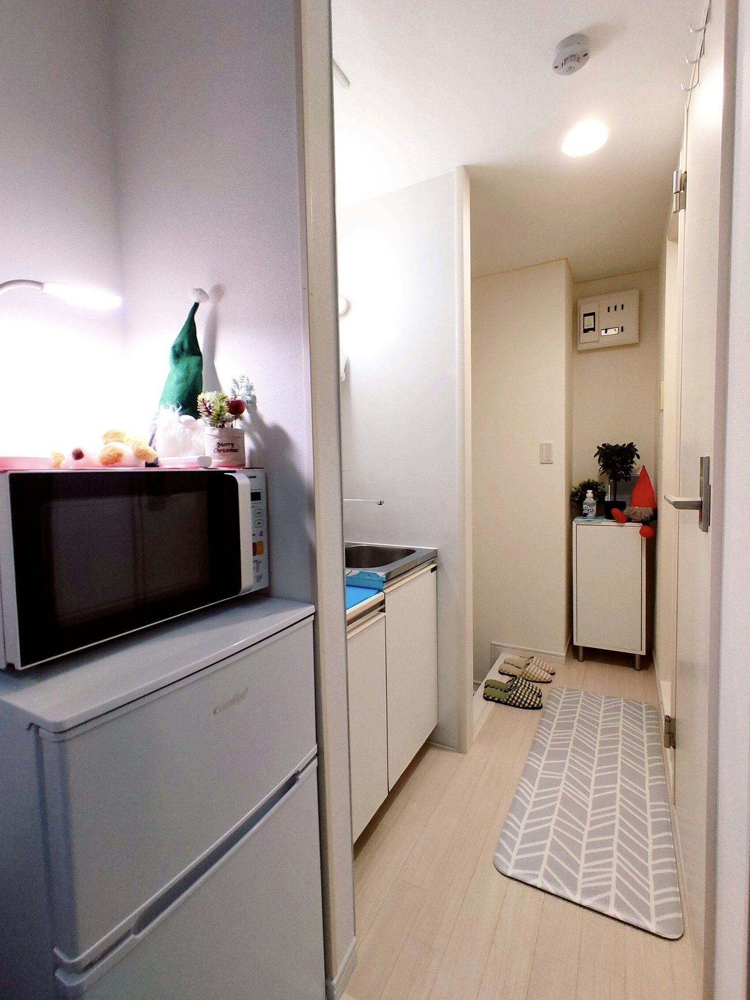 JR駅前1室貸切/高速WiFi/少人数集まりC ̳101