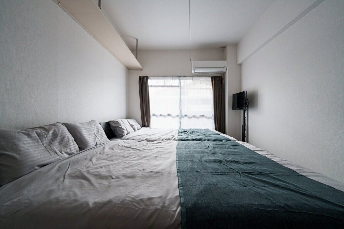 【2024年OPEN・Wi-Fi有】ダブルベッド2台/キッチン完備/家族旅行・長期滞在に最適/108