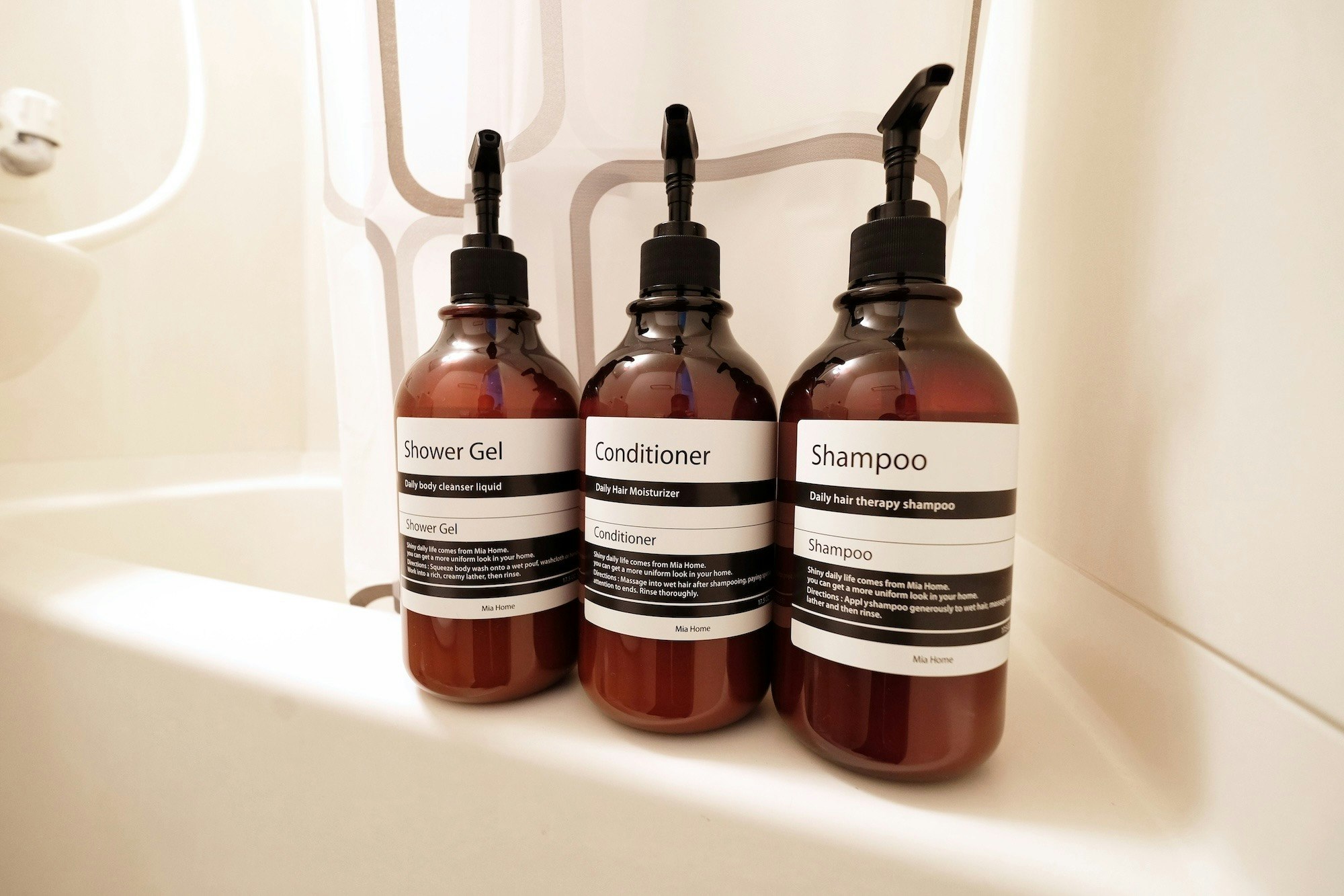 夢の舎新宿#102/東新宿駅まで徒歩5分、JR新大久保駅7分、新宿まで徒歩13分/4駅利用/最大3名