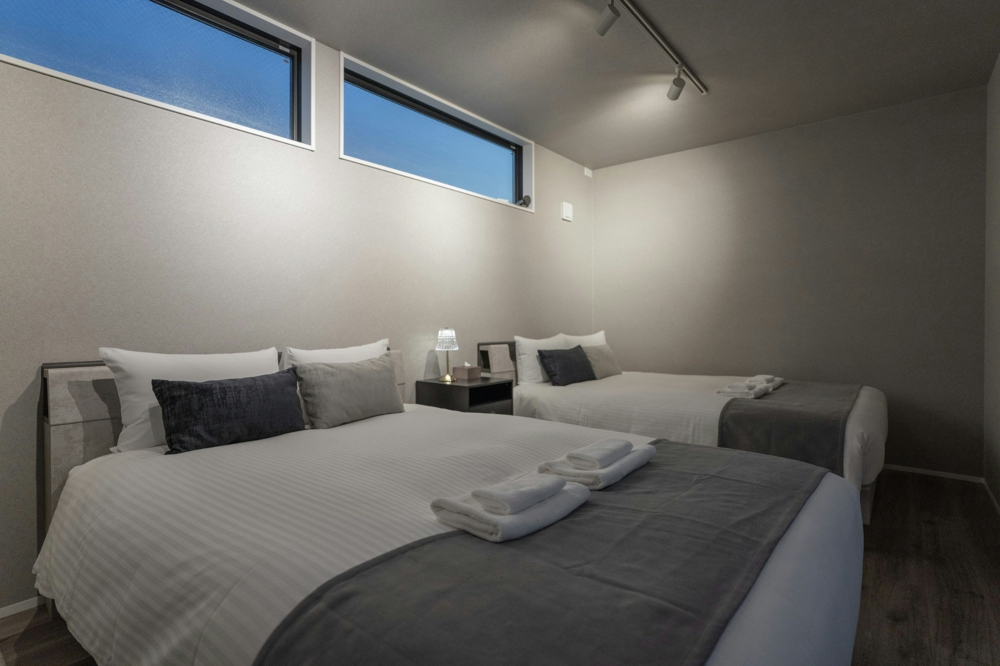 【Villa deLuxe@西九条】新築,USJ電車で5分,西九条駅徒歩3分,2室,最大6人
