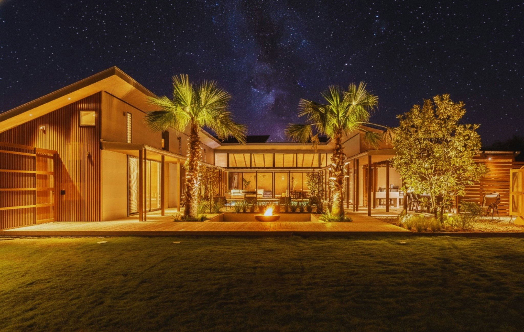 寝室3部屋完備【温水プール&専用サウナ&防風暖房付BBQ】完全貸切プライベートヴィラ