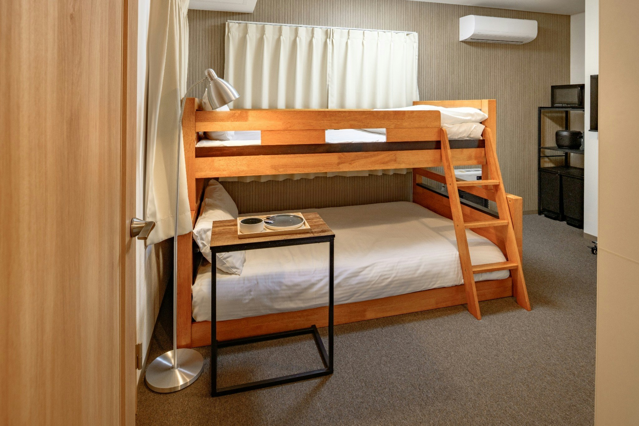 【RHSU-A】 すすきの駅から徒歩5分!2段ベッドのユニークなお部屋♪