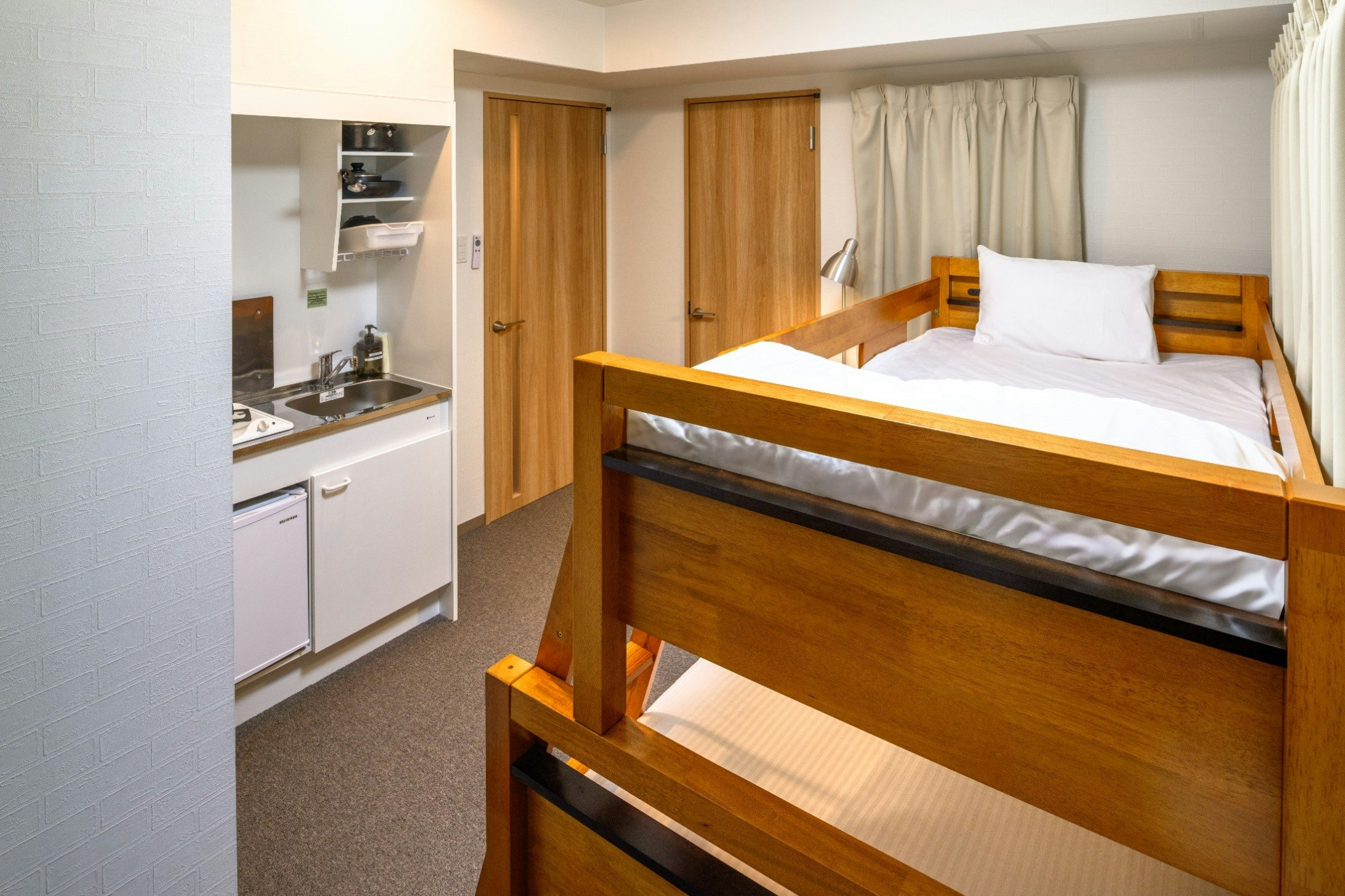 【RHSU-A】 すすきの駅から徒歩5分!2段ベッドのユニークなお部屋♪