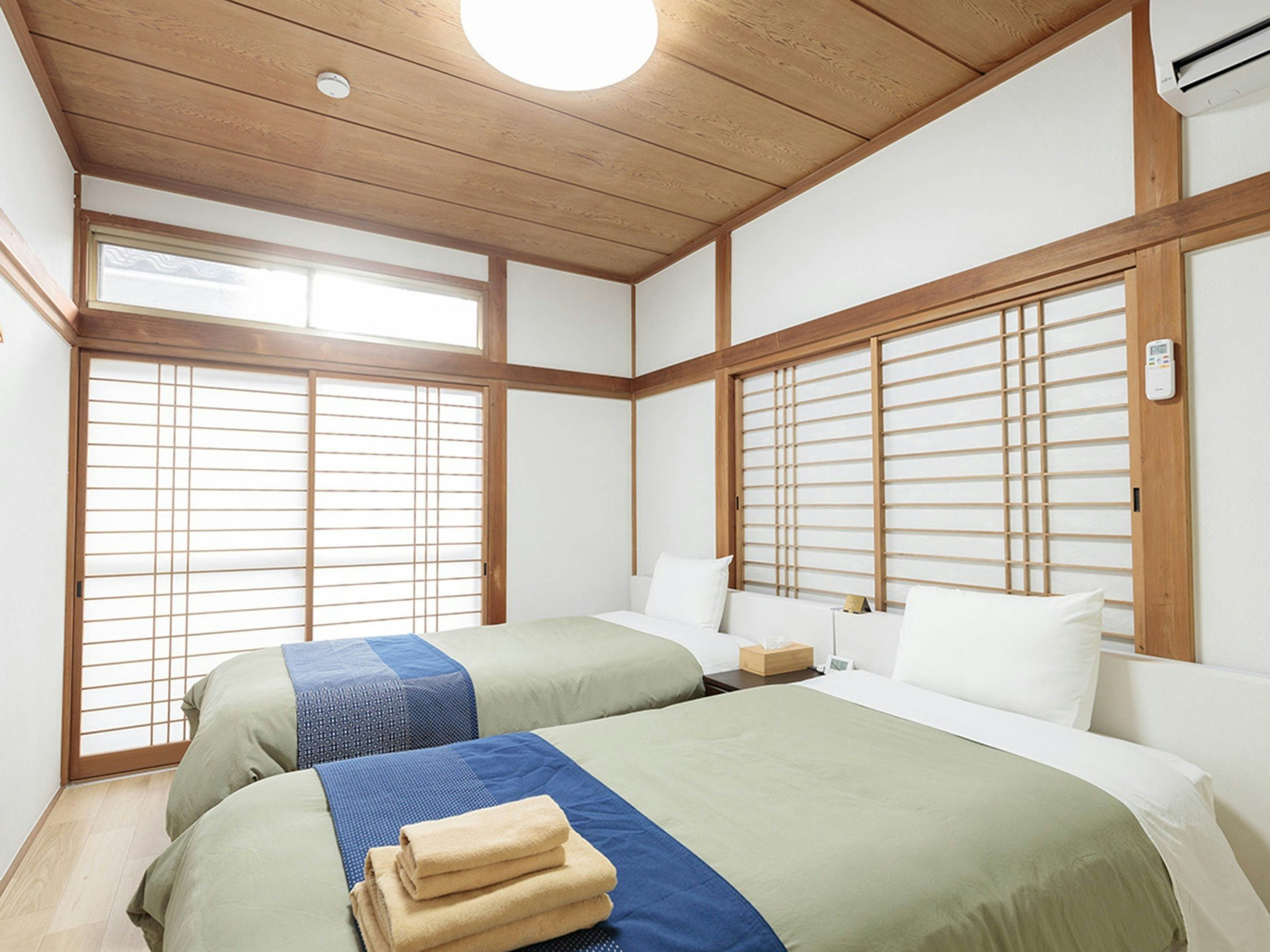 【禁煙】リノベーション済・懐かしい佇まいの日本家屋一棟貸し(最大6名様まで)