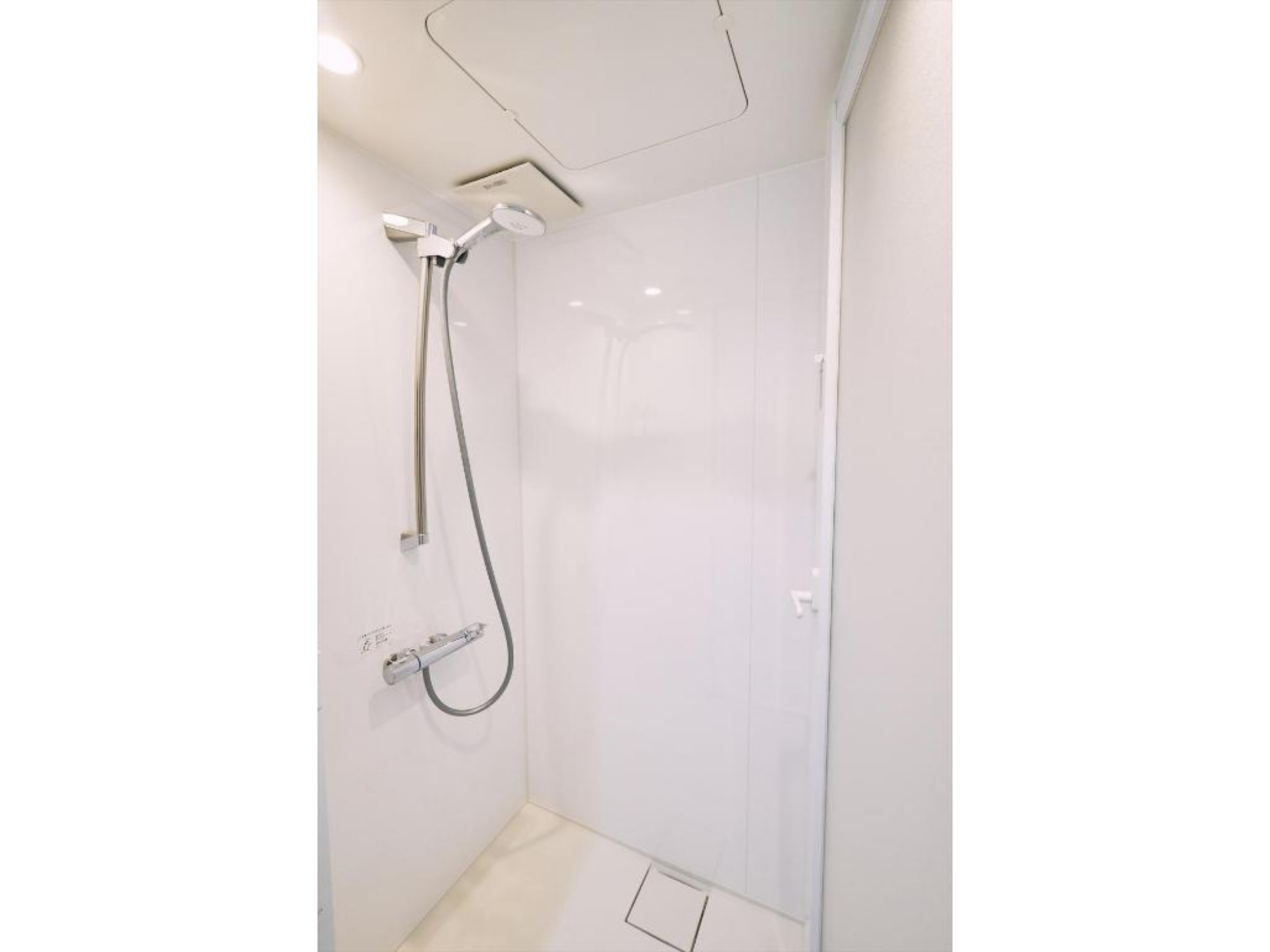 STAY UWU 004 のnull