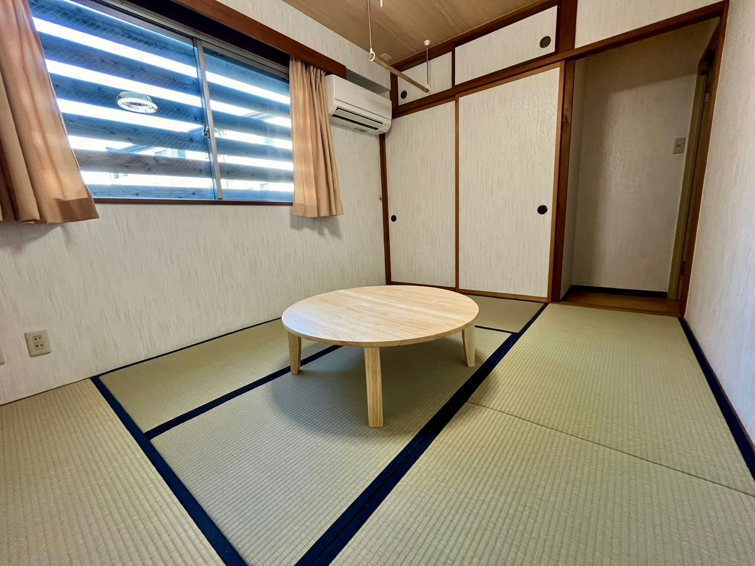 和室6畳/3名定員 越後湯沢駅西口から徒歩3分の好立地 R206