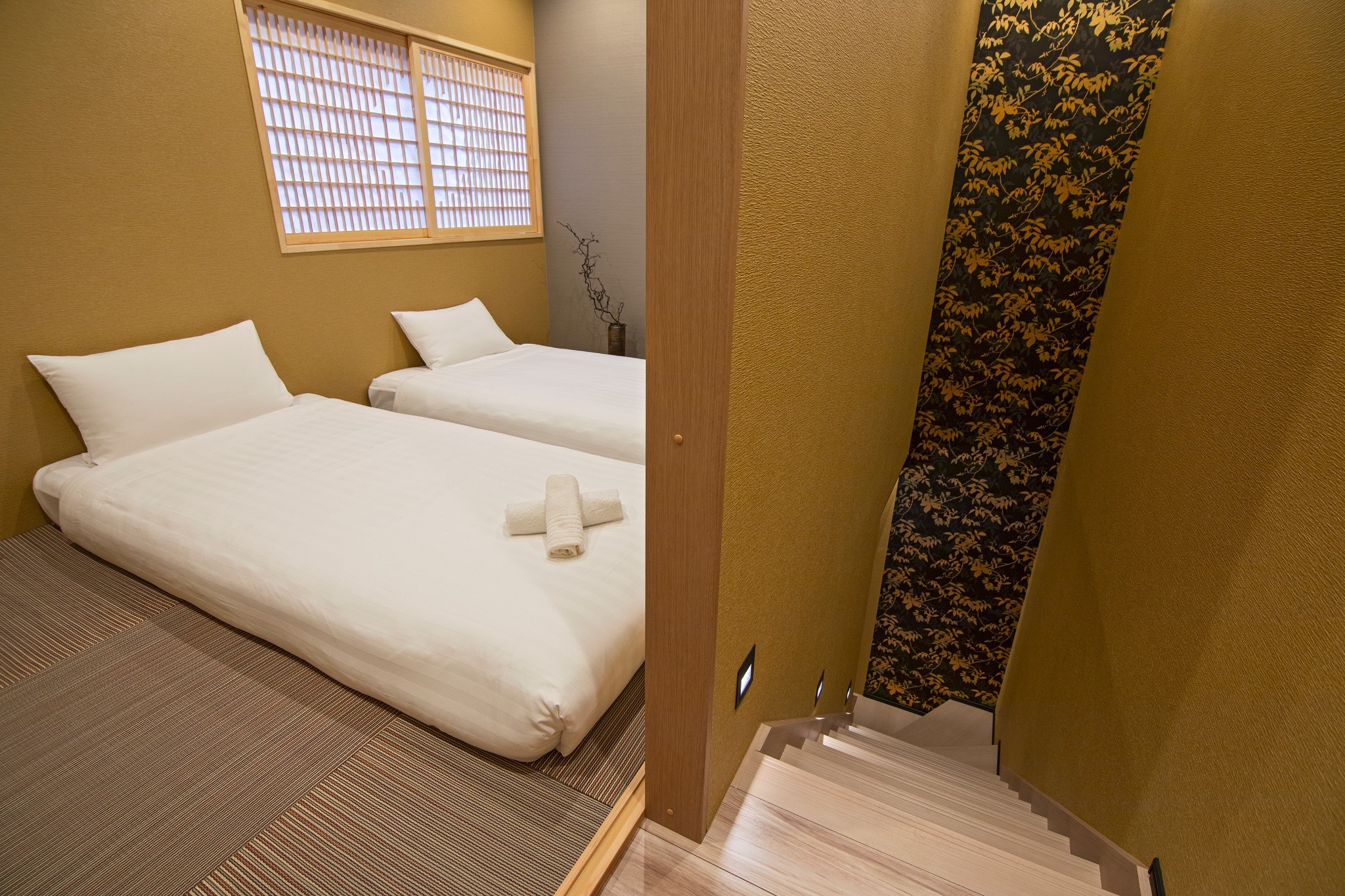 旅タイム・雪月花 room B,2つの寝室,最大4人宿泊可能,天下茶屋徒歩6分、関西空港まで32分