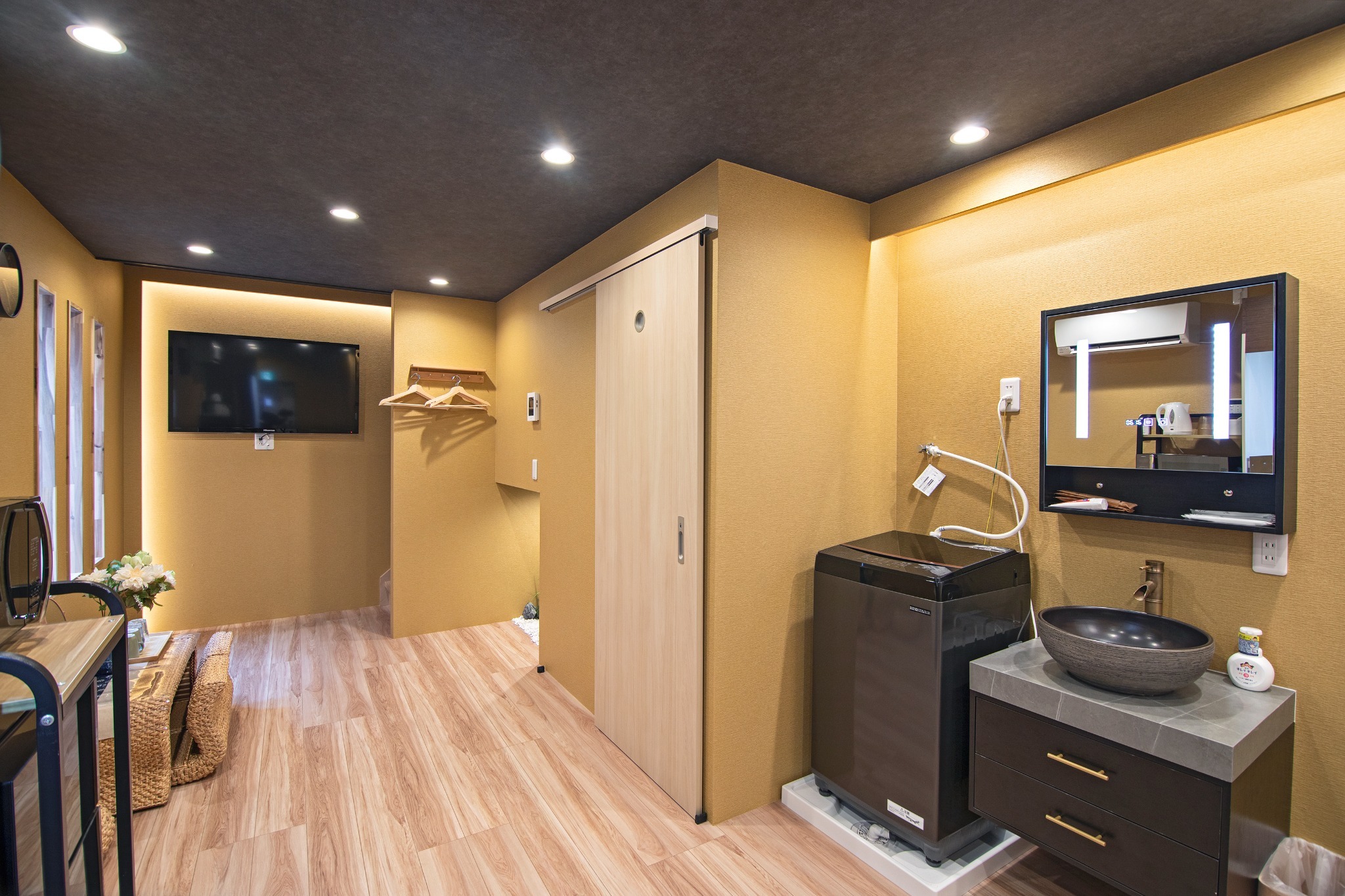 旅タイム・雪月花 room B,2つの寝室,最大4人宿泊可能,天下茶屋徒歩6分、関西空港まで32分
