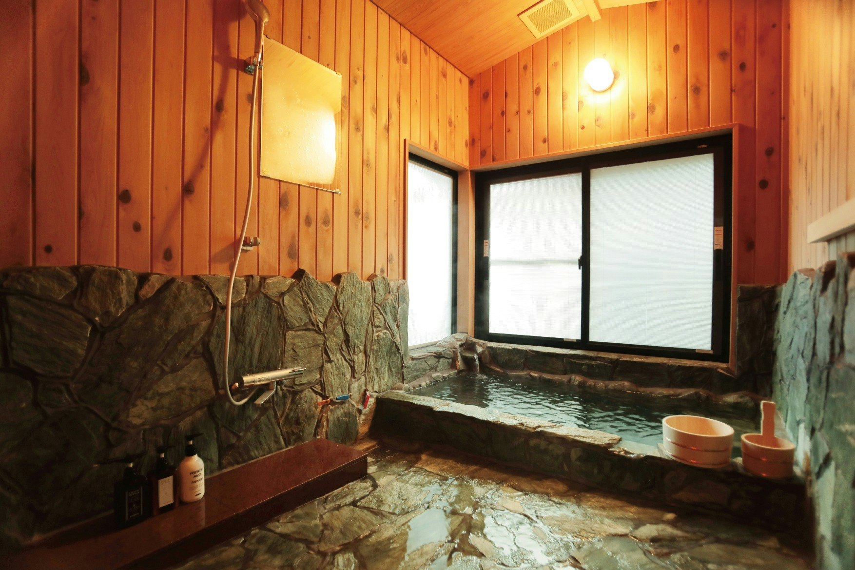 【ゆふいん和音の宿】天然温泉を堪能できる一棟貸し切りの山荘(平屋戸建て)