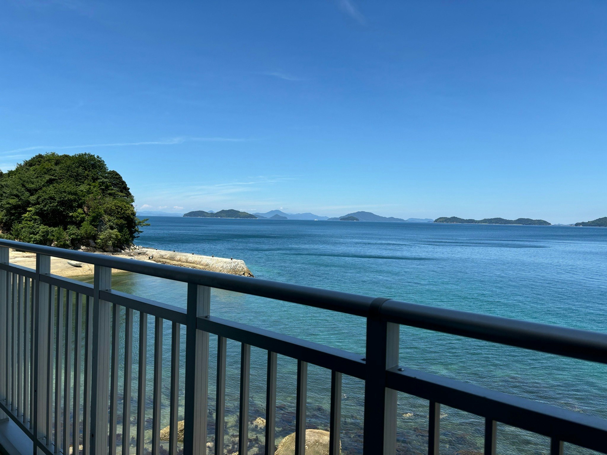 【禁煙】瀬戸内のハワイ!目の前に広がる海が絶景の一棟貸切宿(最大6名様)