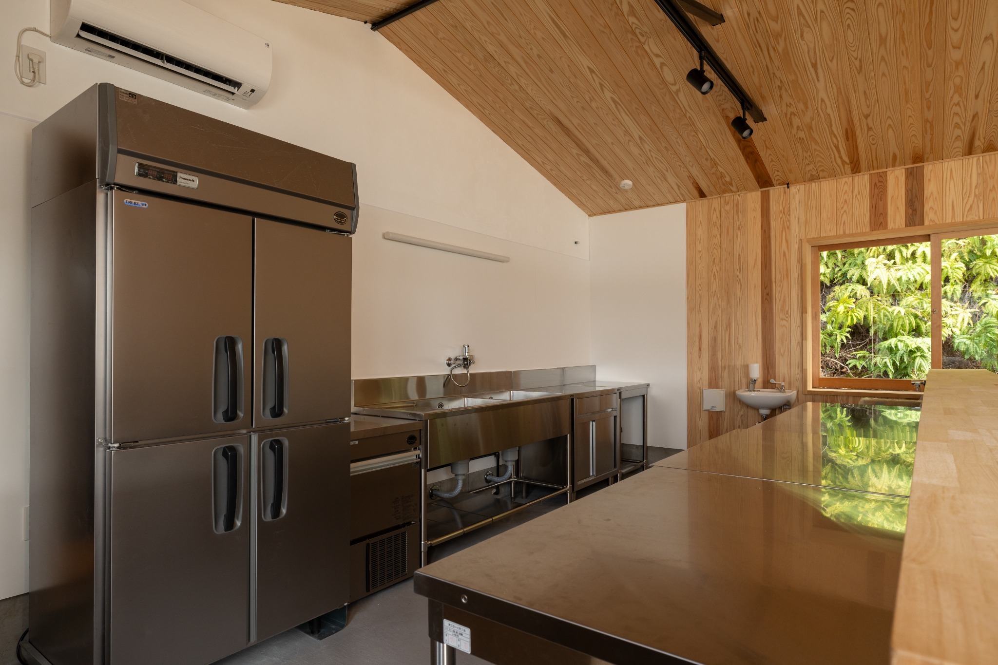 海の貸切リトリート「UMILABO」 のnull