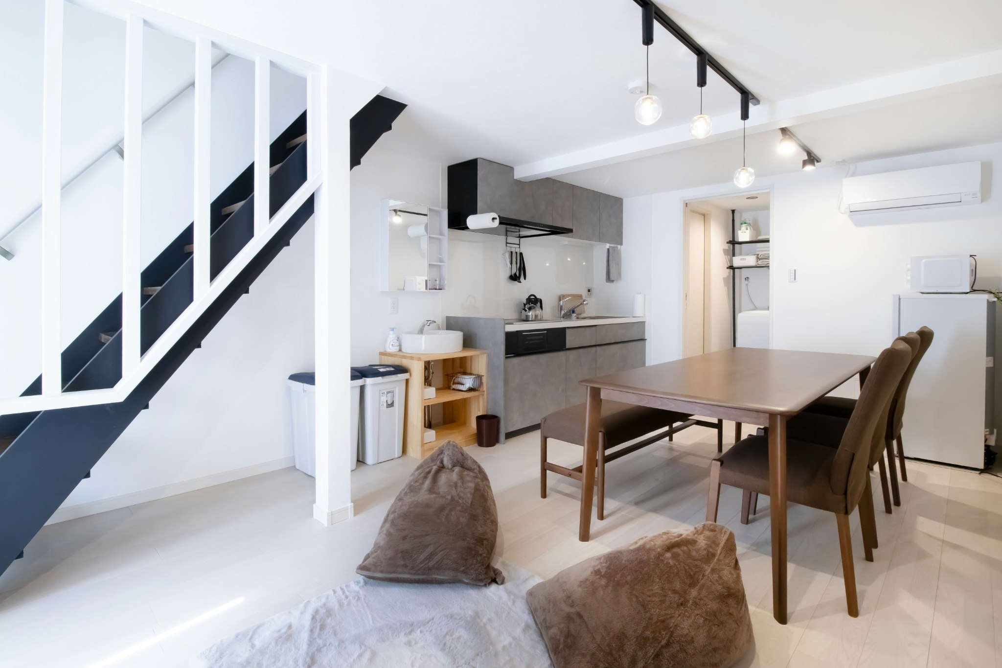 旦過市場まで徒歩6分!北九州・小倉で一軒家貸切。Casa Stay Kokura 3