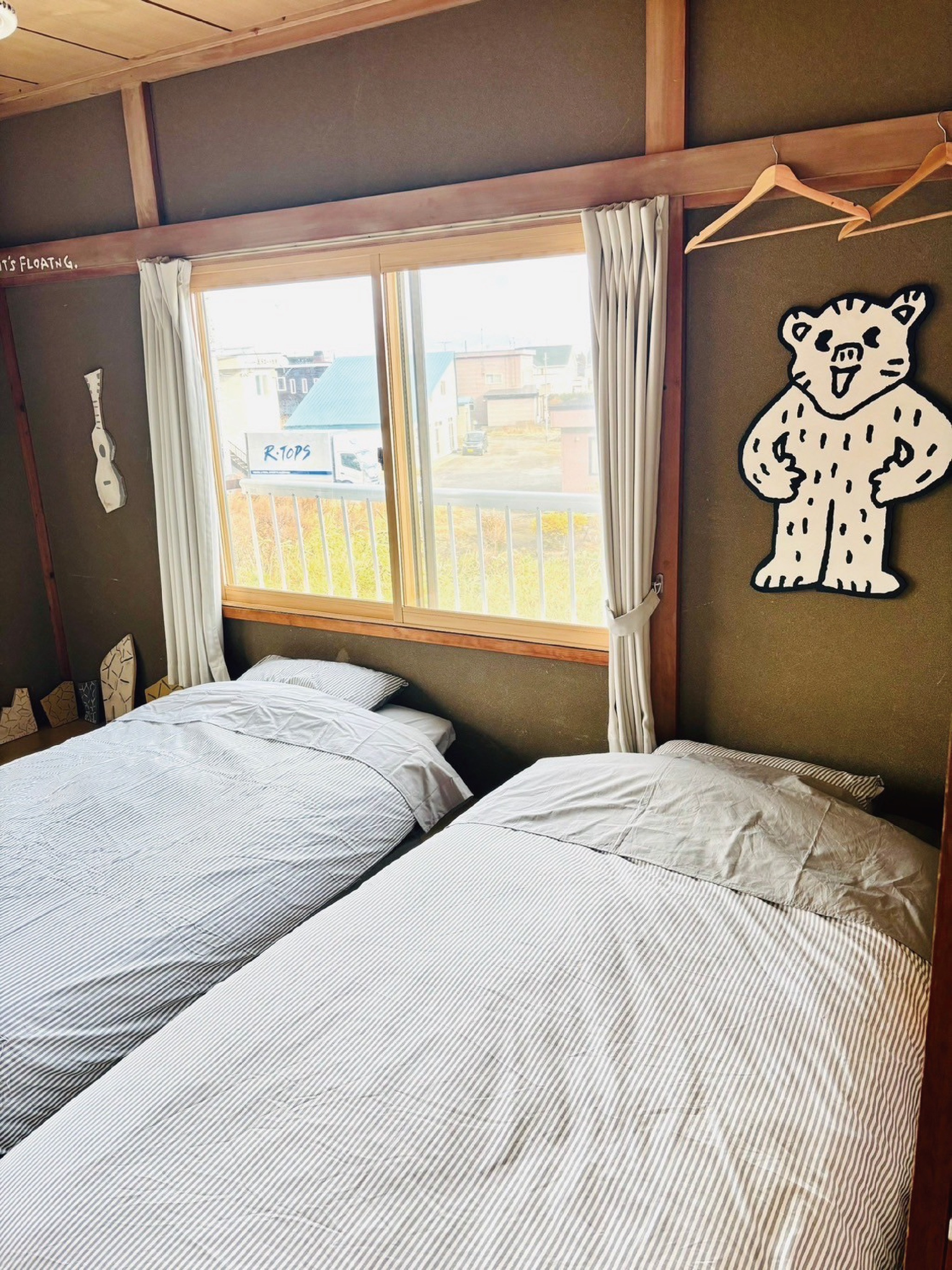 BEAR FOOT apartment 202号室 部屋(ベアー)