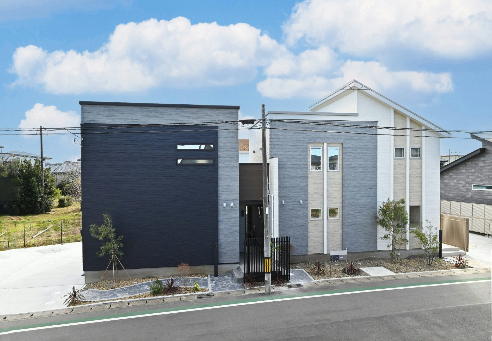 新築一棟貸し!2つのコンセプトルームを同時に楽しめる♪パーティーにも!8Room(エイトルーム)