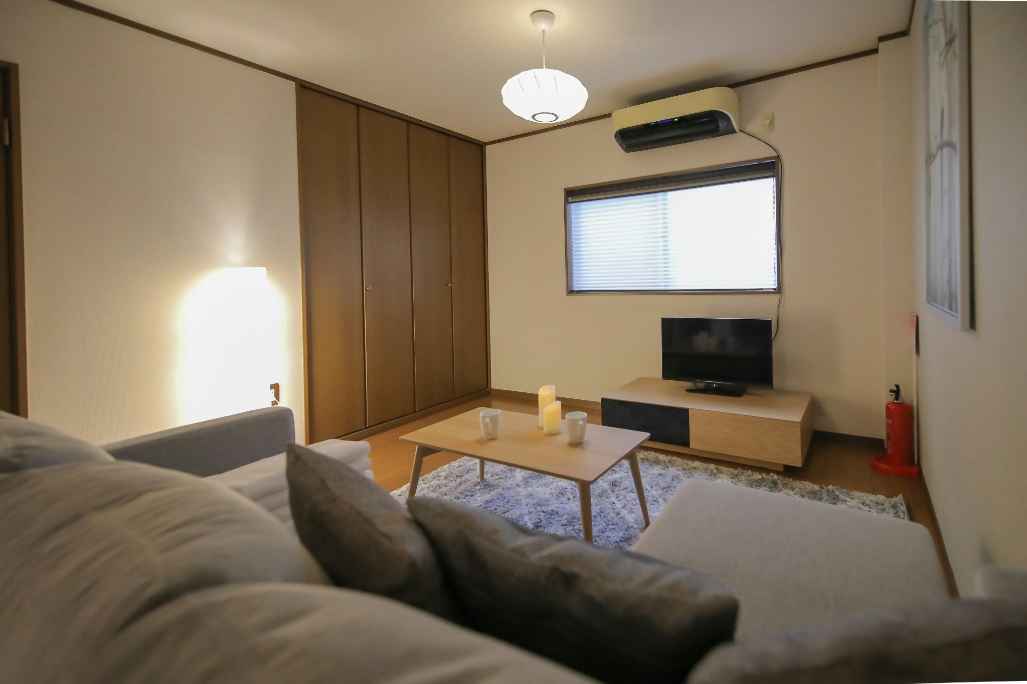 黒門市場・道頓堀・難波・通天閣全て徒歩距離!75m2の広々3階戸建3LDK、駐車場完備で最大9名宿泊